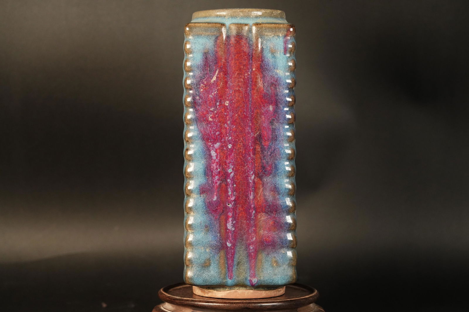 Chinese purple vase (1 of 7)