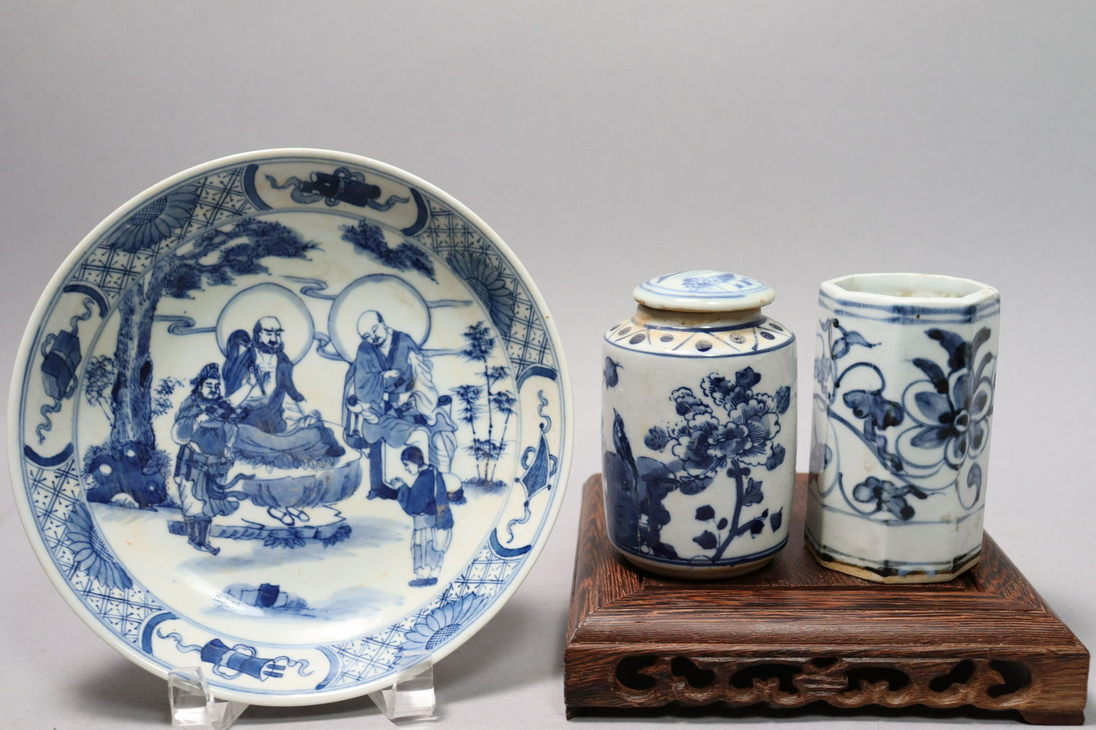 3 pcs Chinese b/w items (1 of 11)