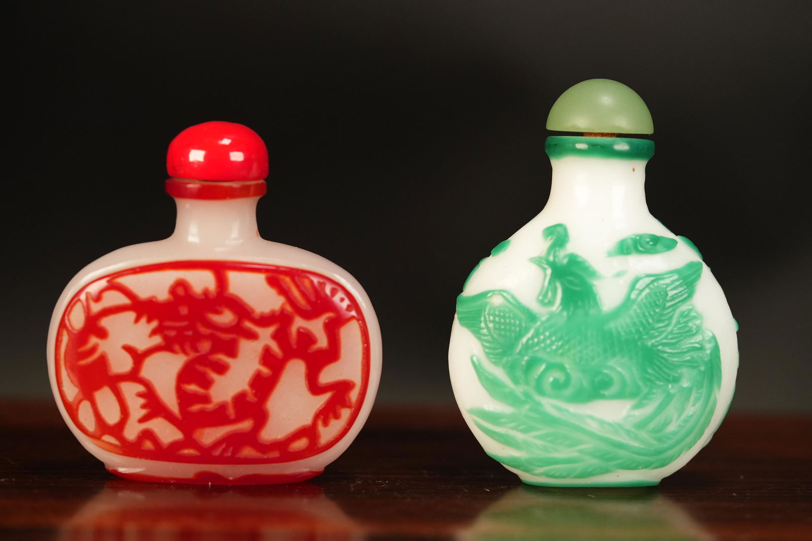 2 pcs Chinese snuff bottle (1 of 7)