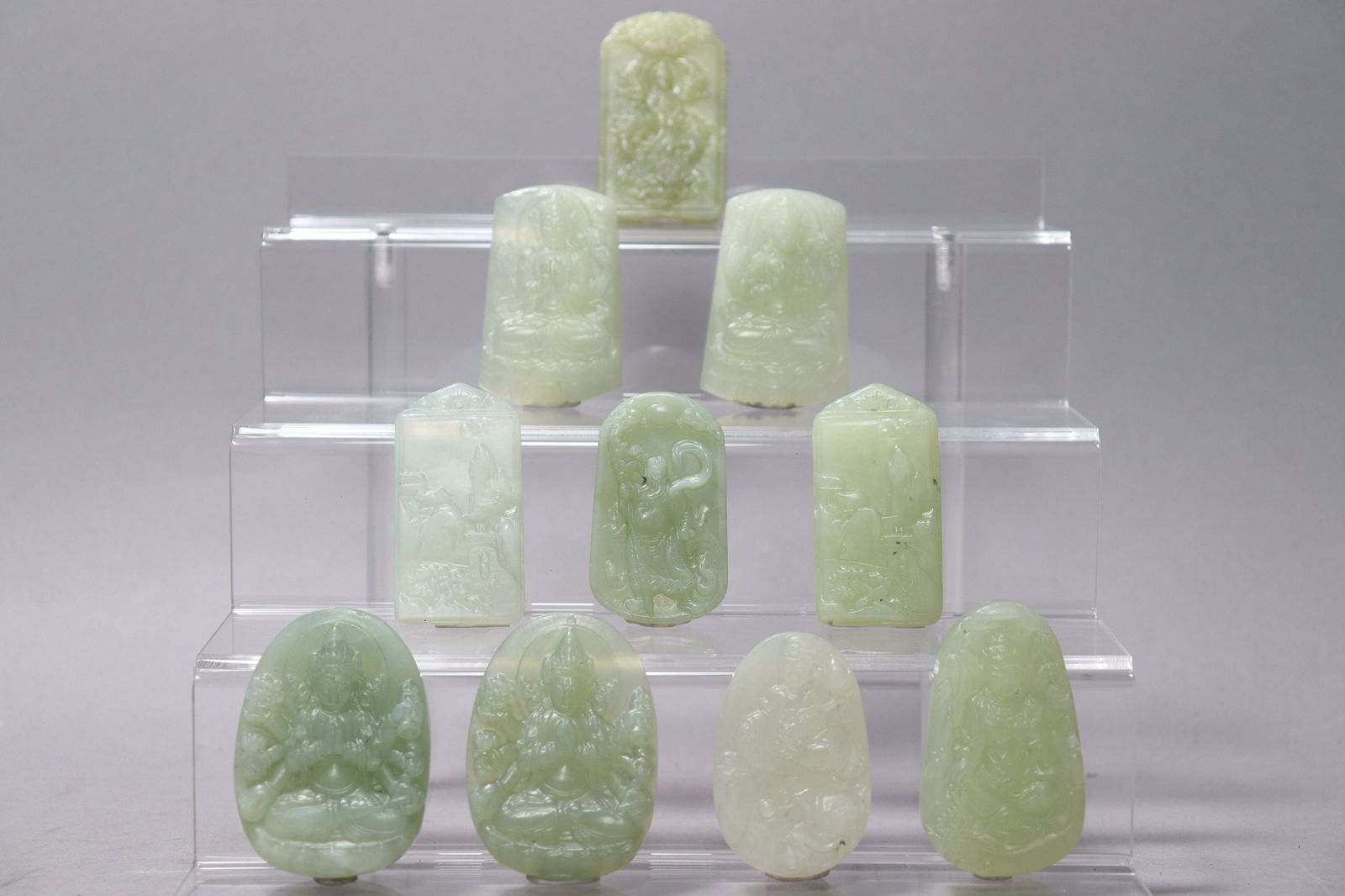 10 pcs Chinese jade items (1 of 7)