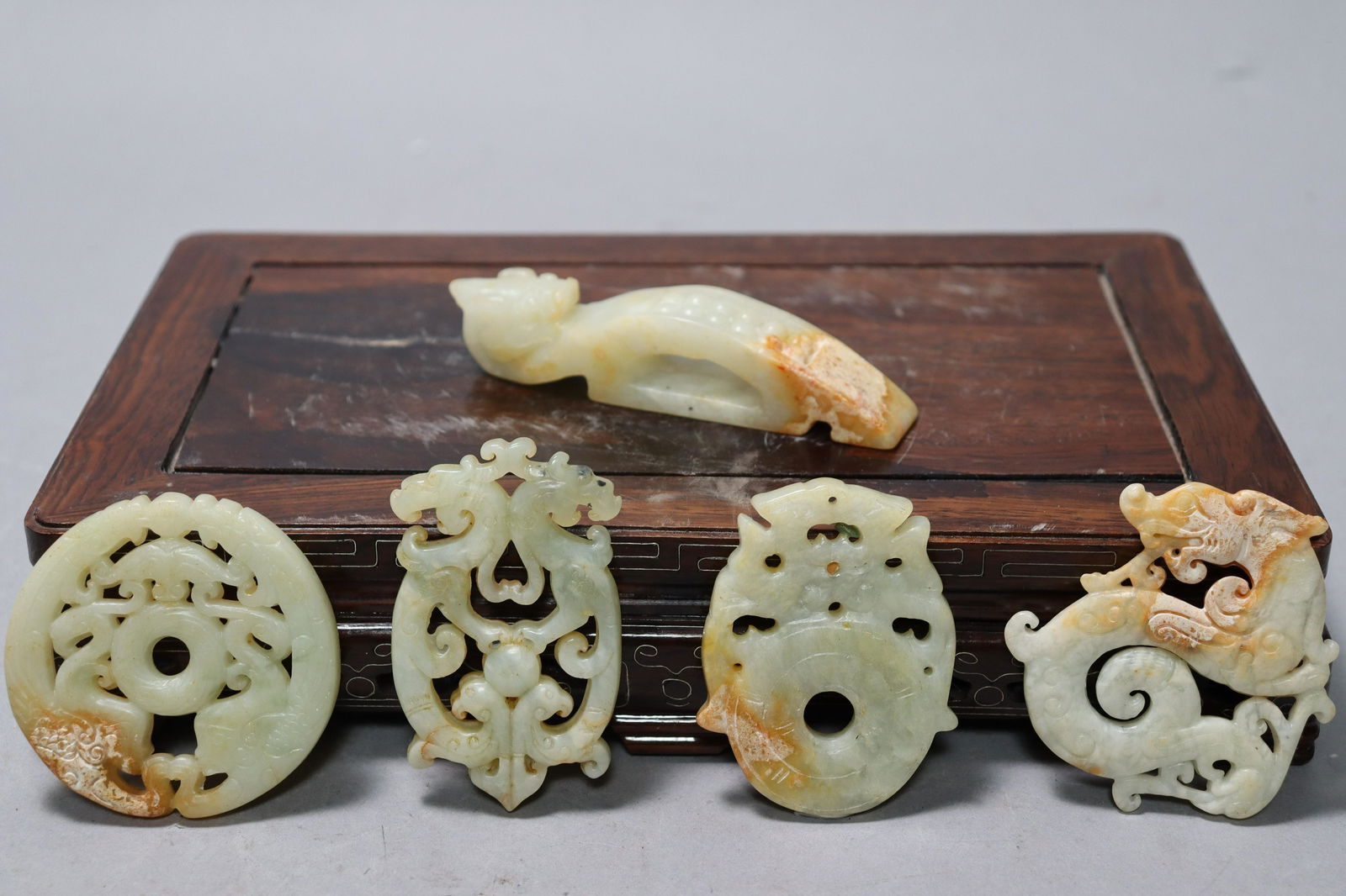 5 pcs Chinese archaic jade (1 of 7)