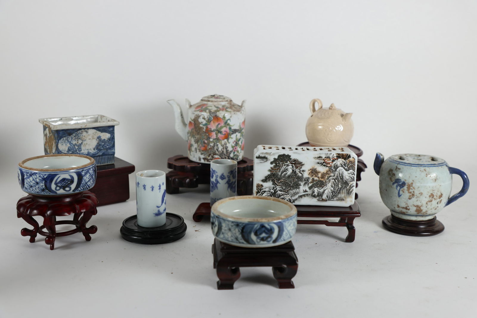 9 pcs Chinese items (1 of 7)