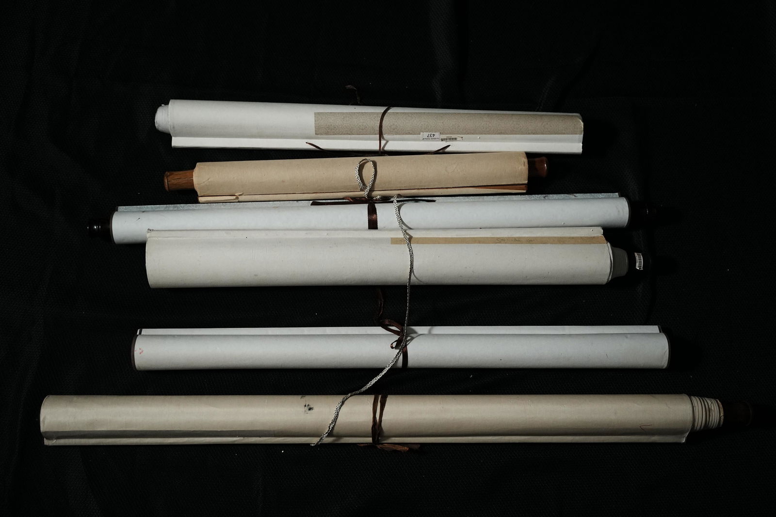 6 pcs Chinese scrolls (1 of 7)