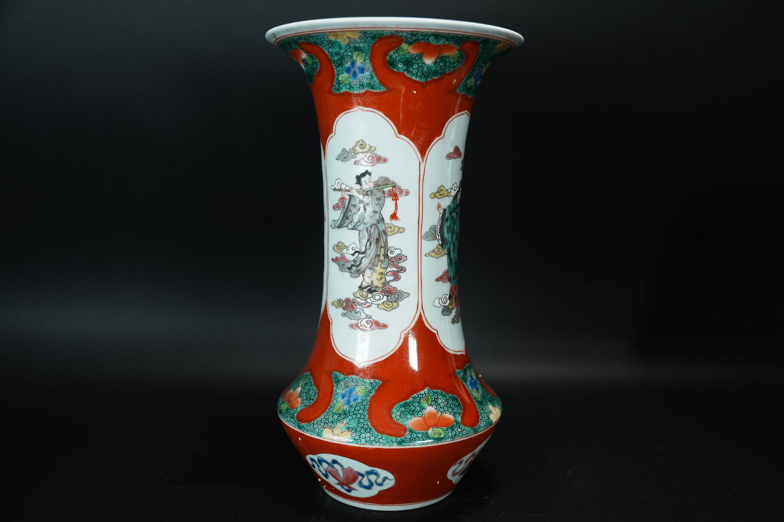 Chinese tall red vase (1 of 7)