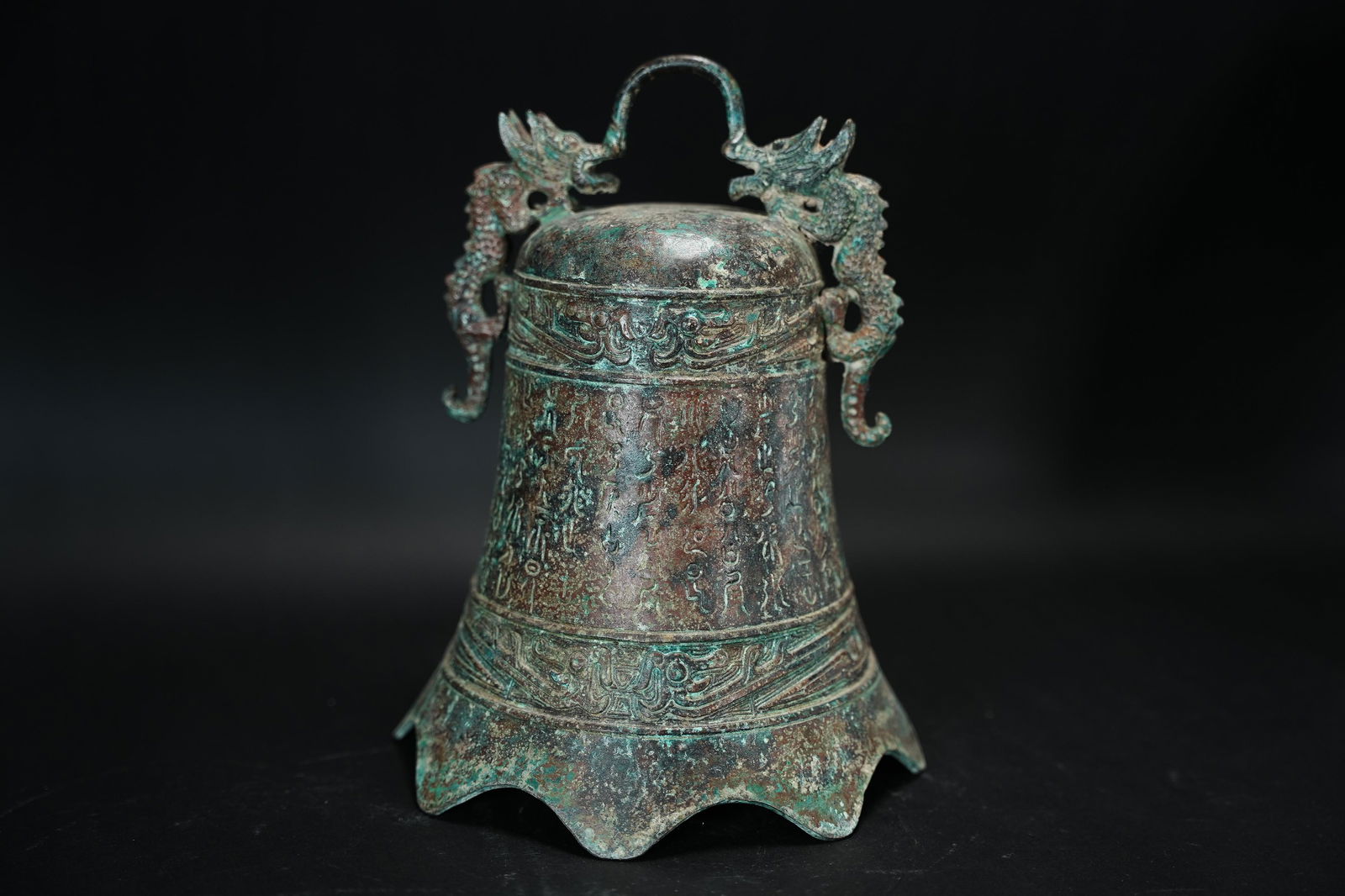 Chinese archaic bronze bell (1 of 7)