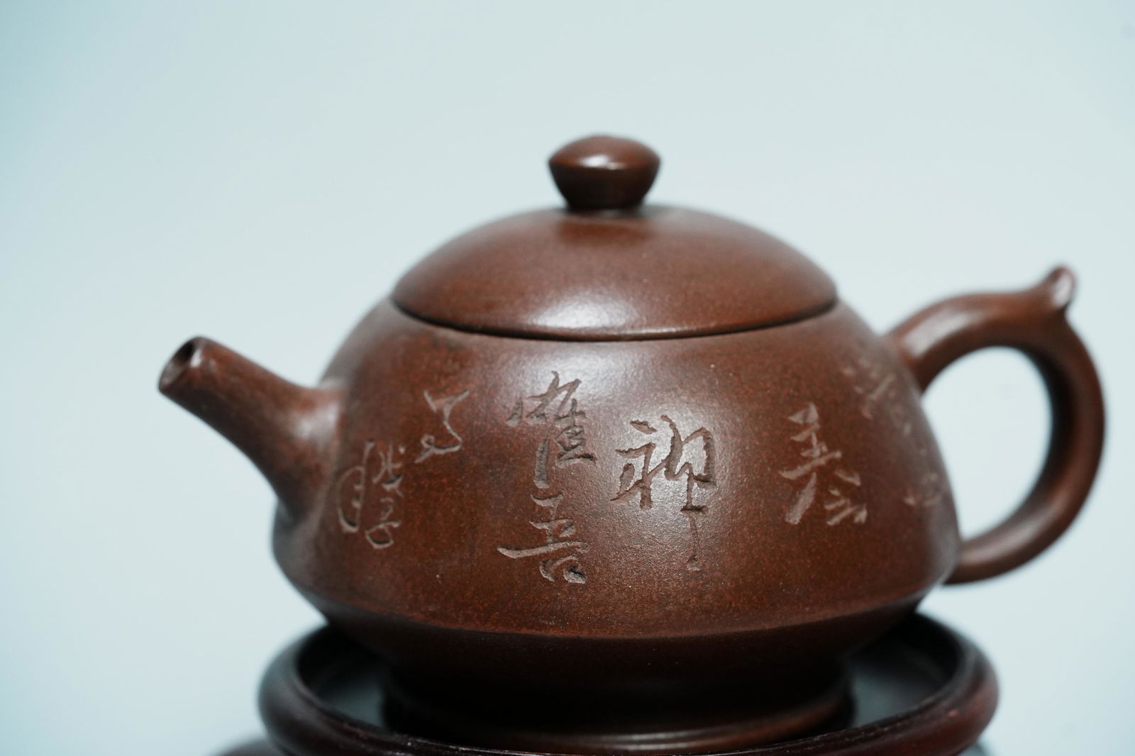 Chinese dark clay teapot (1 of 7)