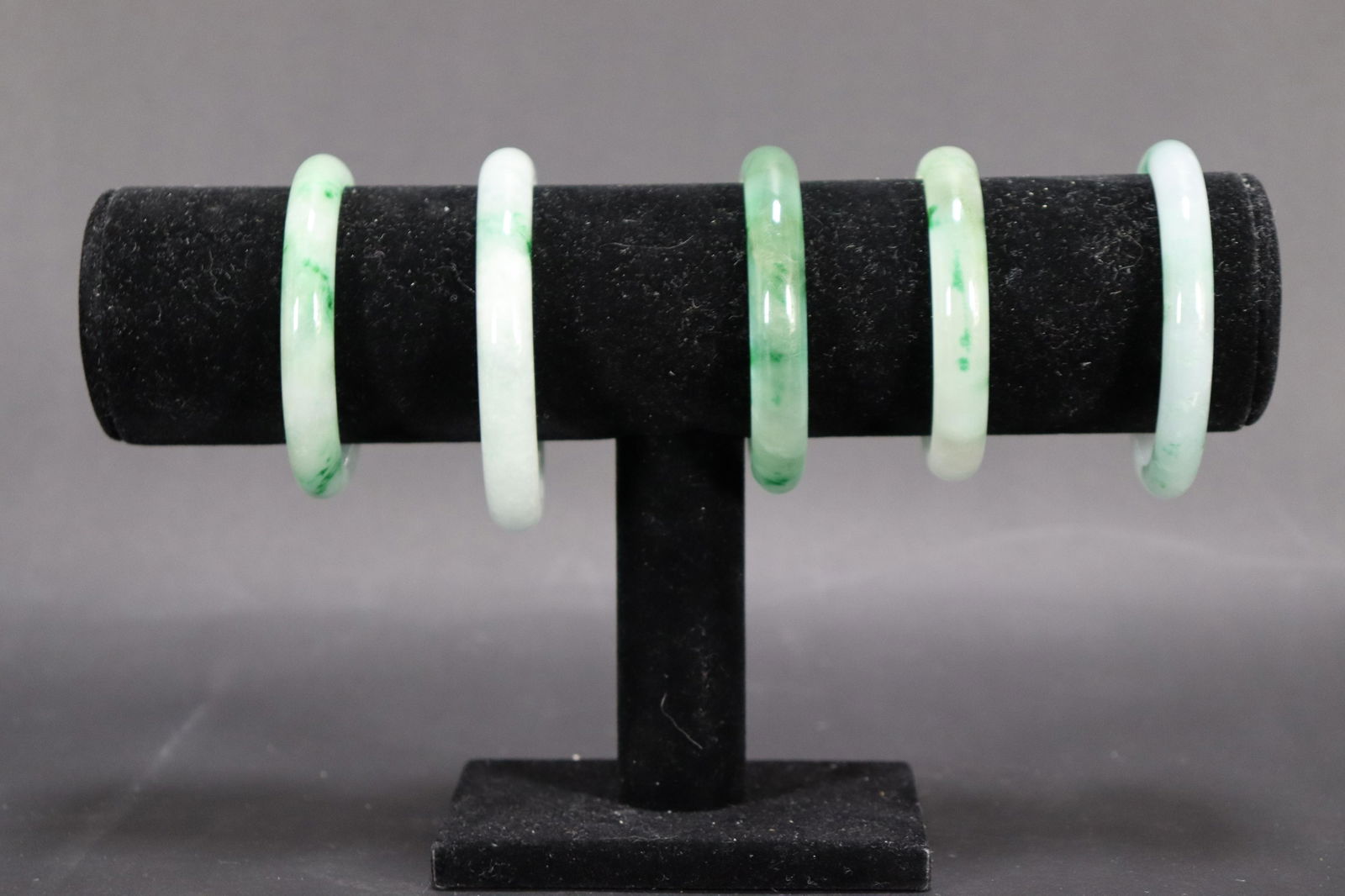 5 pcs Chinese jadeite bangle (1 of 7)