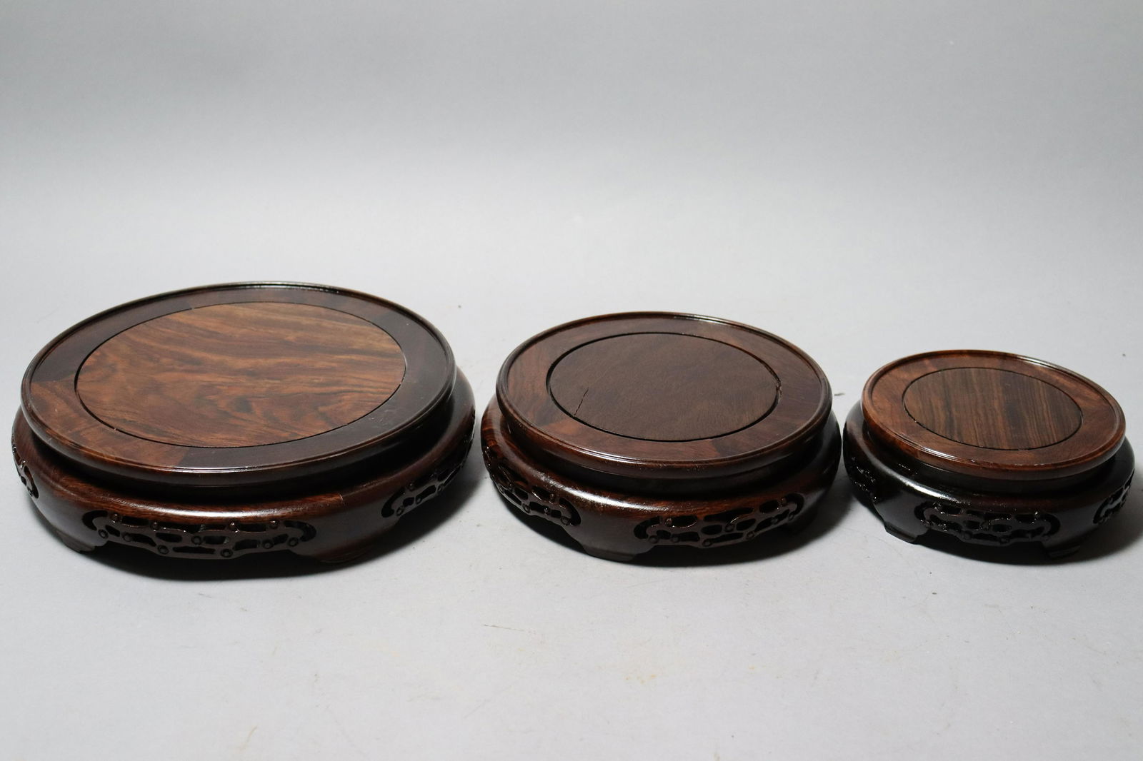 3 pcs Chinese wooden stand (1 of 7)