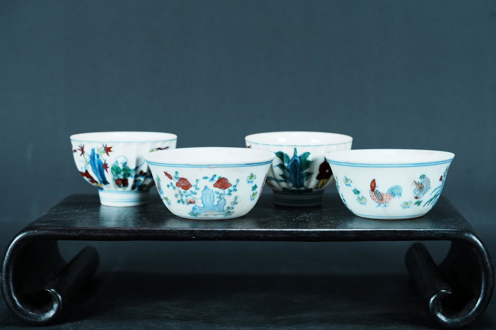 4 pcs Chinese fancy cups (1 of 8)