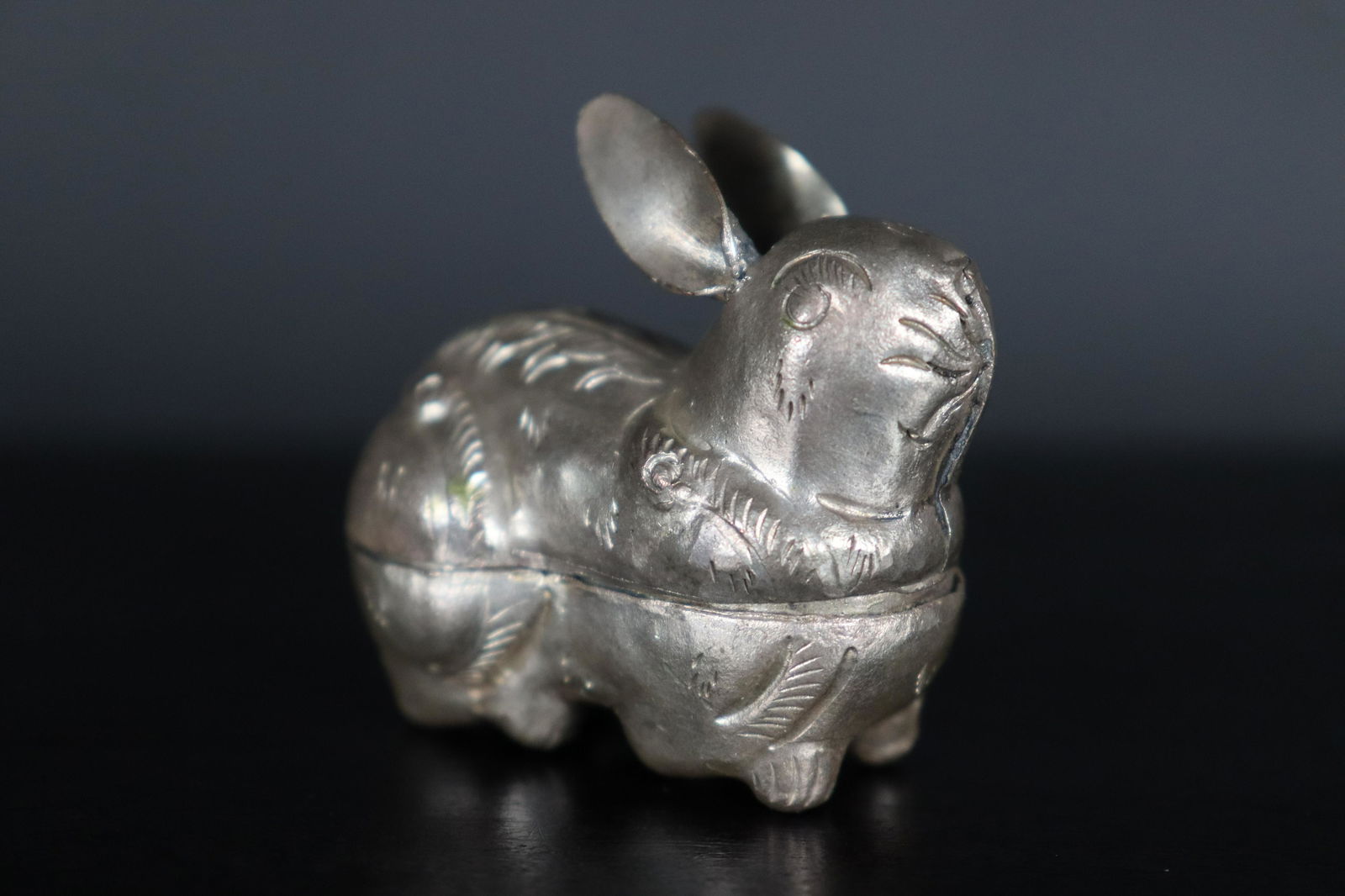 A fine silver rabbit (1 of 7)
