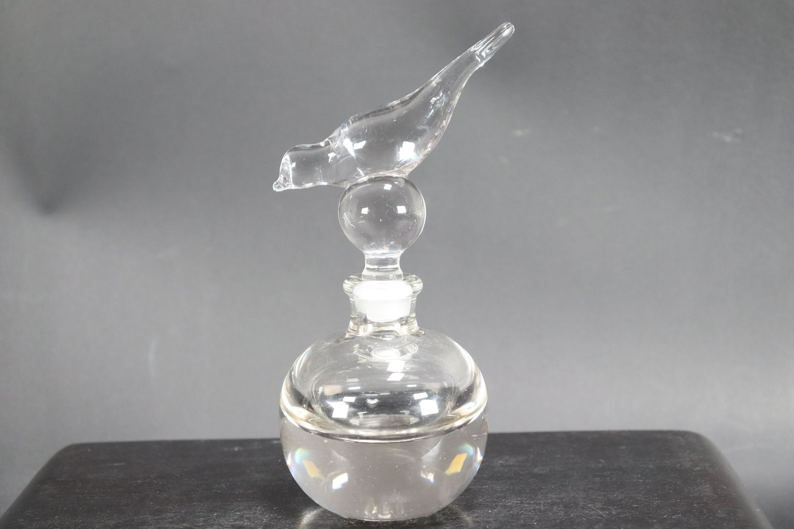 Crystal fine perfume bottle (1 of 8)
