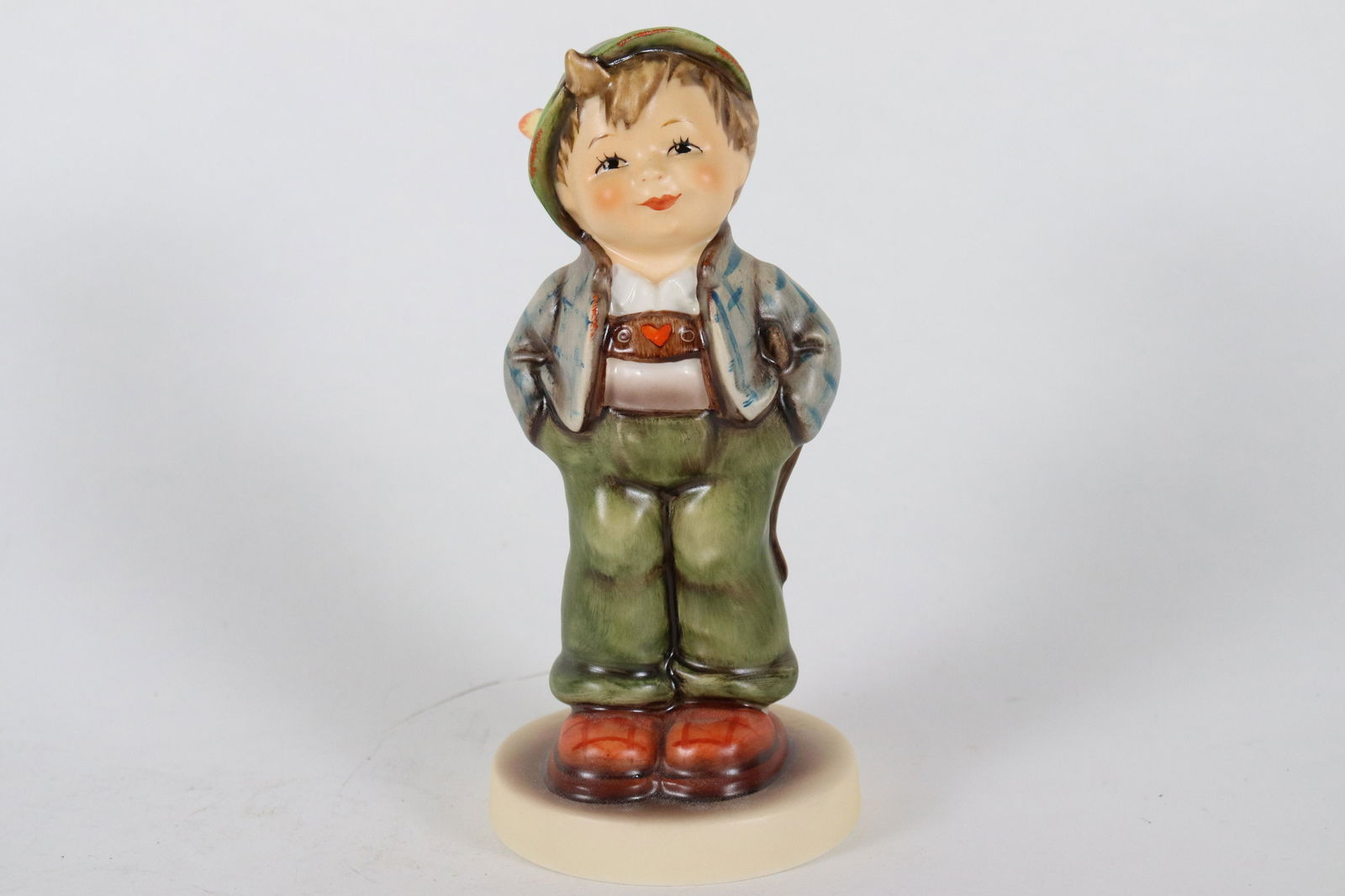 1983 Hummel figurine (1 of 8)