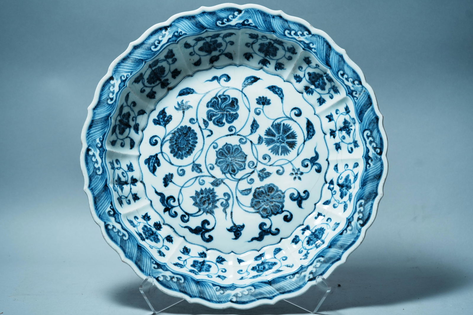 Chinese fine b/w charger (1 of 7)