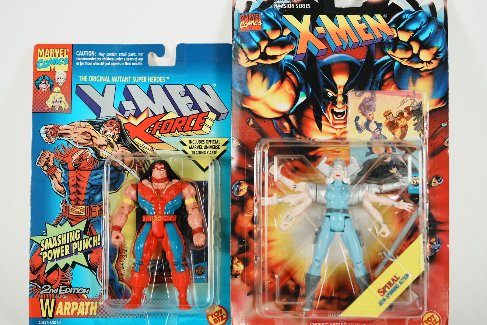2 pcs X-Men action figures (1 of 6)