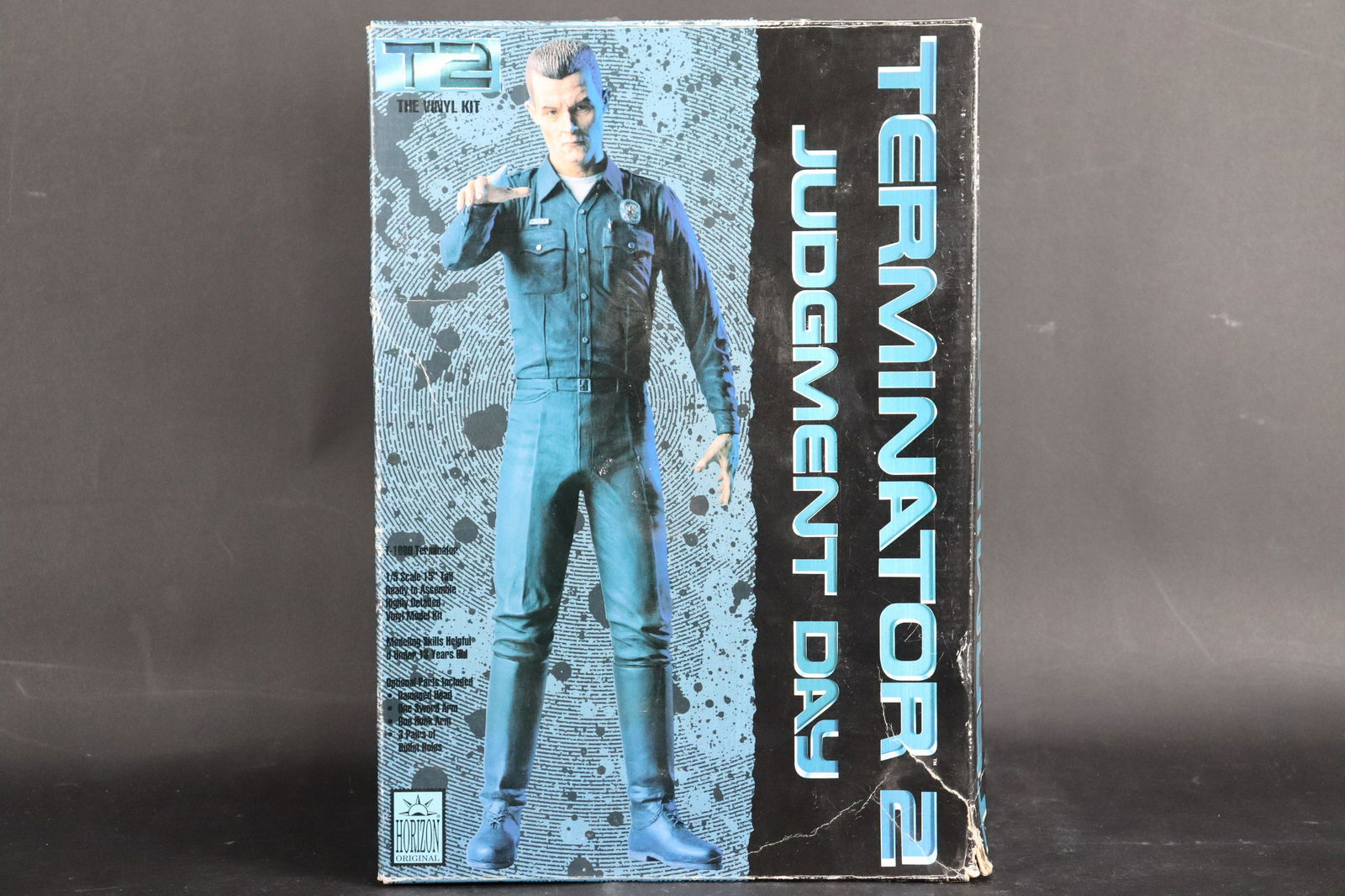 Terminator T2 action figure (1 of 7)