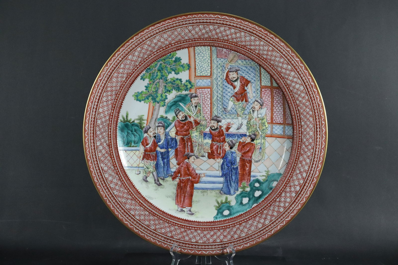 Chinese charger plate (1 of 8)