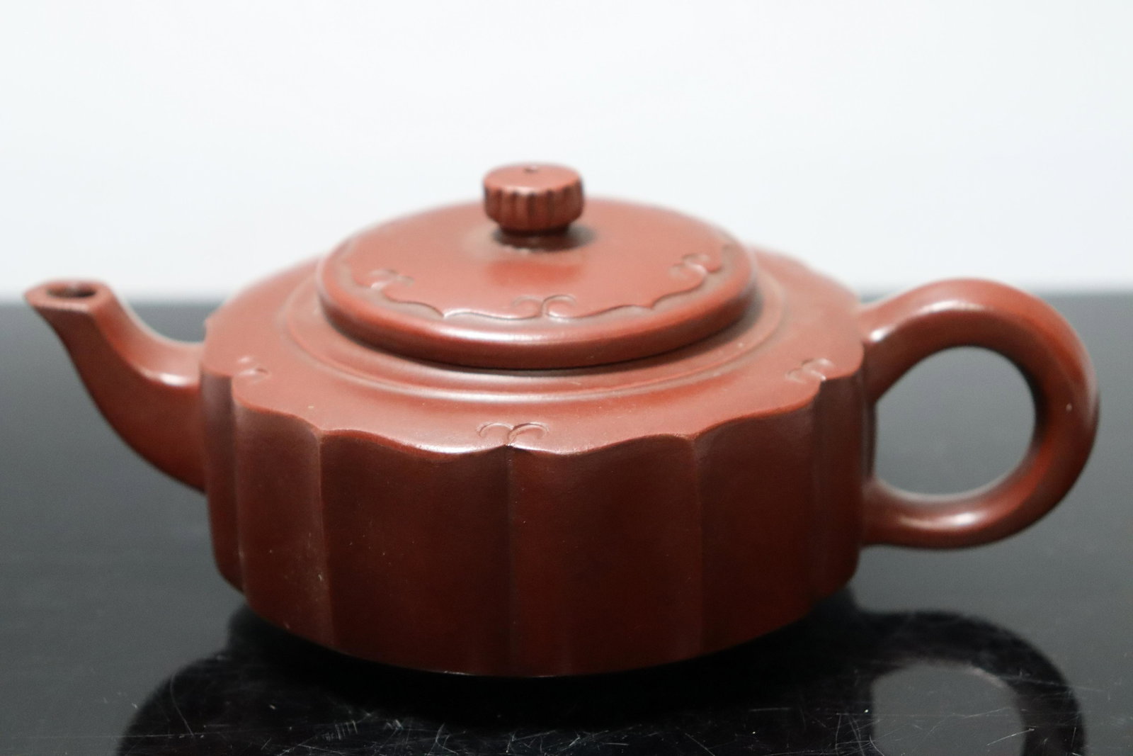 Chinese red clay teapot (1 of 7)
