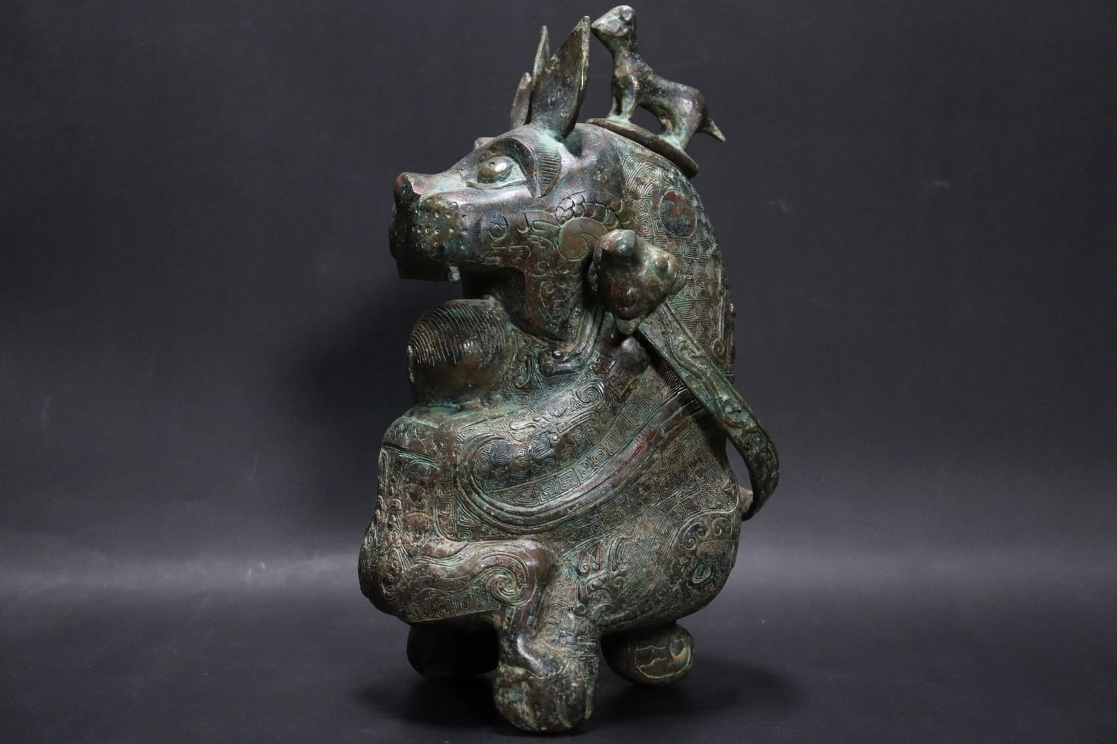 Chinese archaic handled pot (1 of 7)