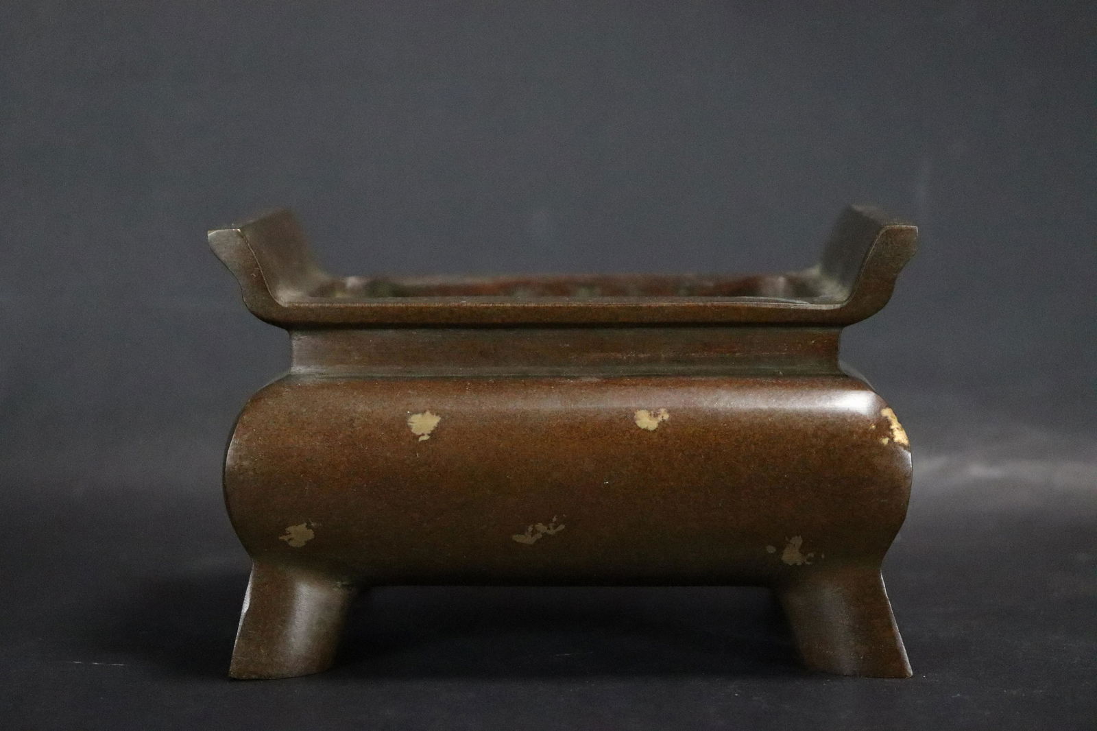 Chinese gilted bronze censer (1 of 8)