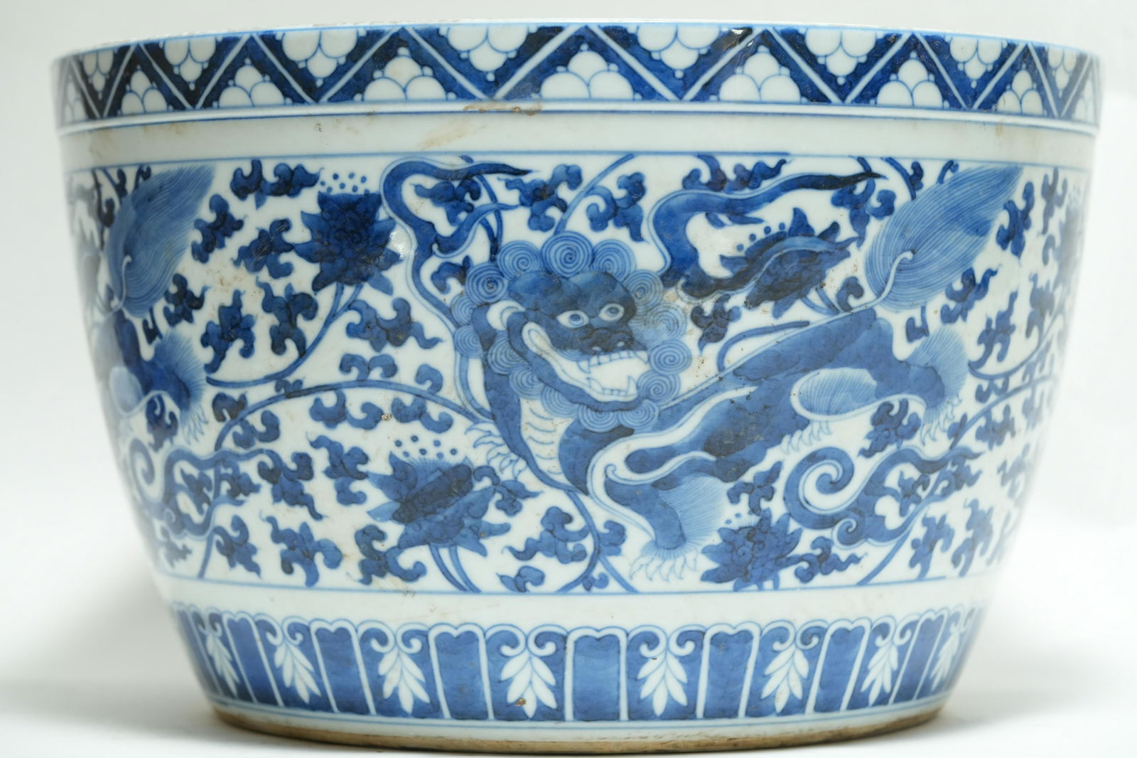 Chinese massive b/w basin (1 of 6)