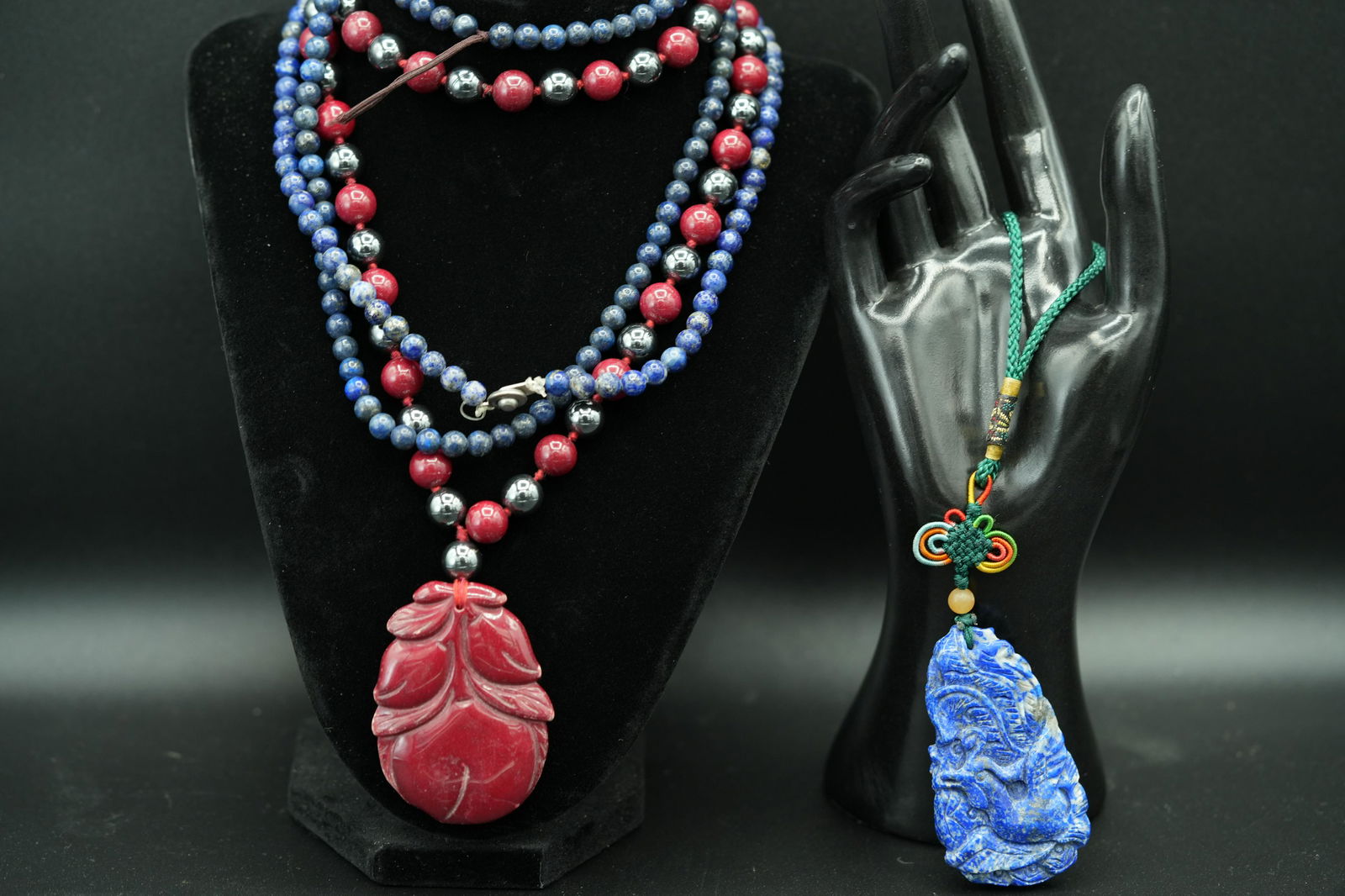 4 pcs Chinese stone pendant (1 of 7)