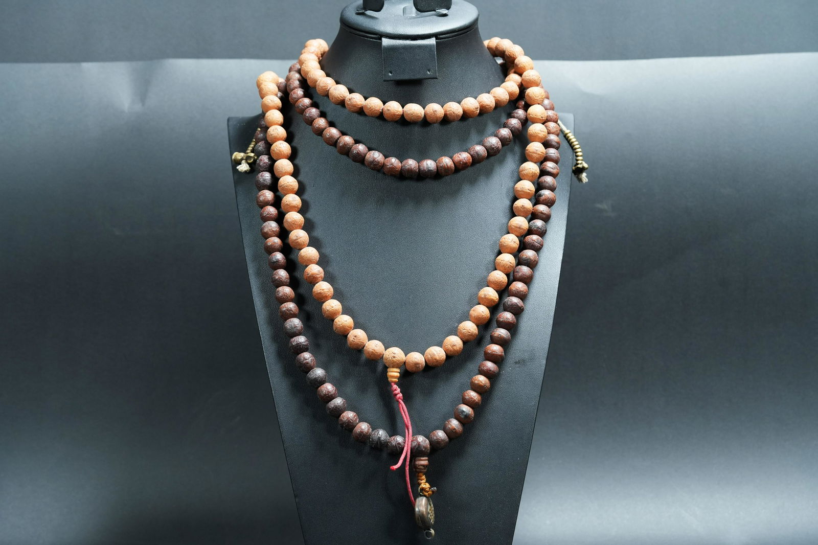 2 pcs Tibetan bodhi seed (1 of 6)