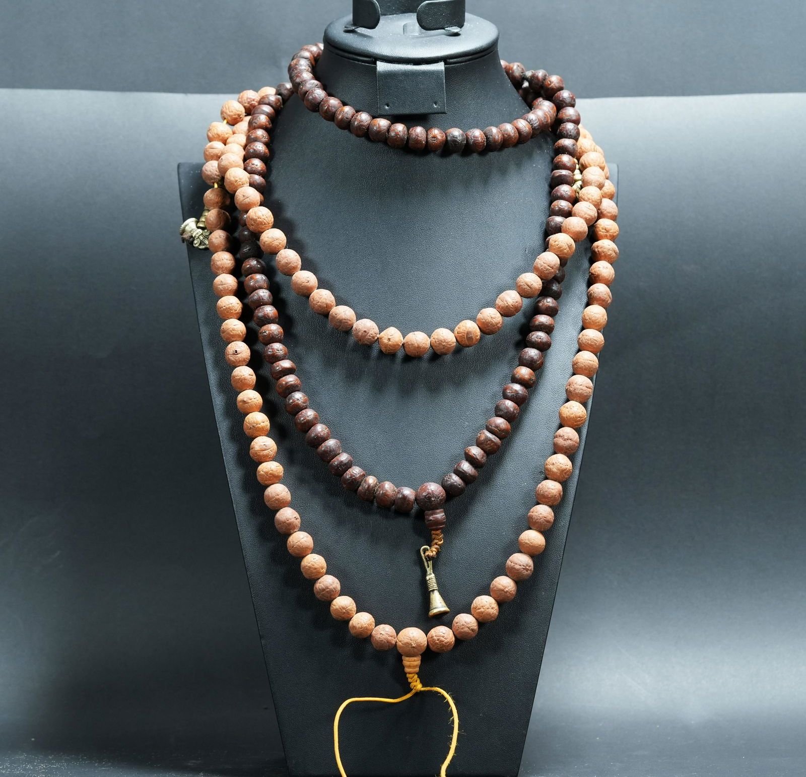 2 pcs Tibetan bodhi seed (1 of 6)