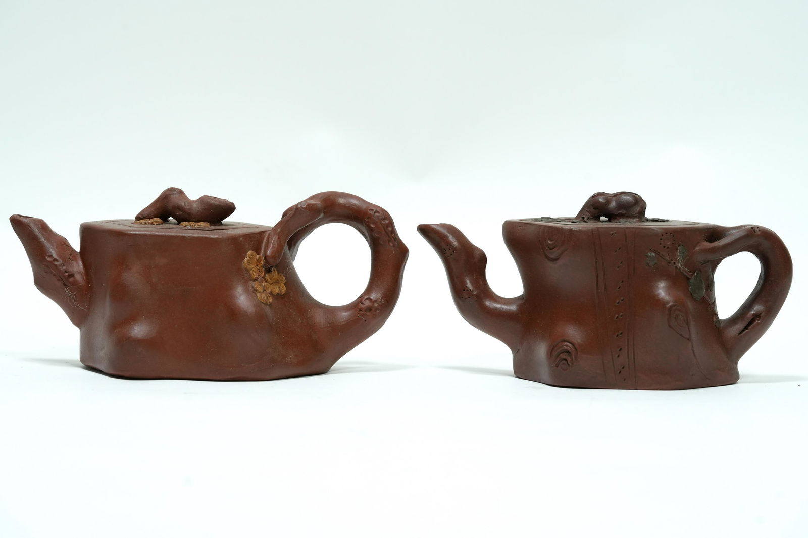 2 pcs Chinese clay teapots (1 of 7)