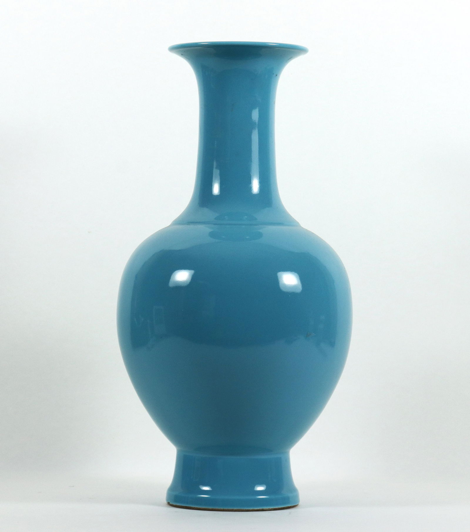 Chinese blue glaze vase (1 of 7)