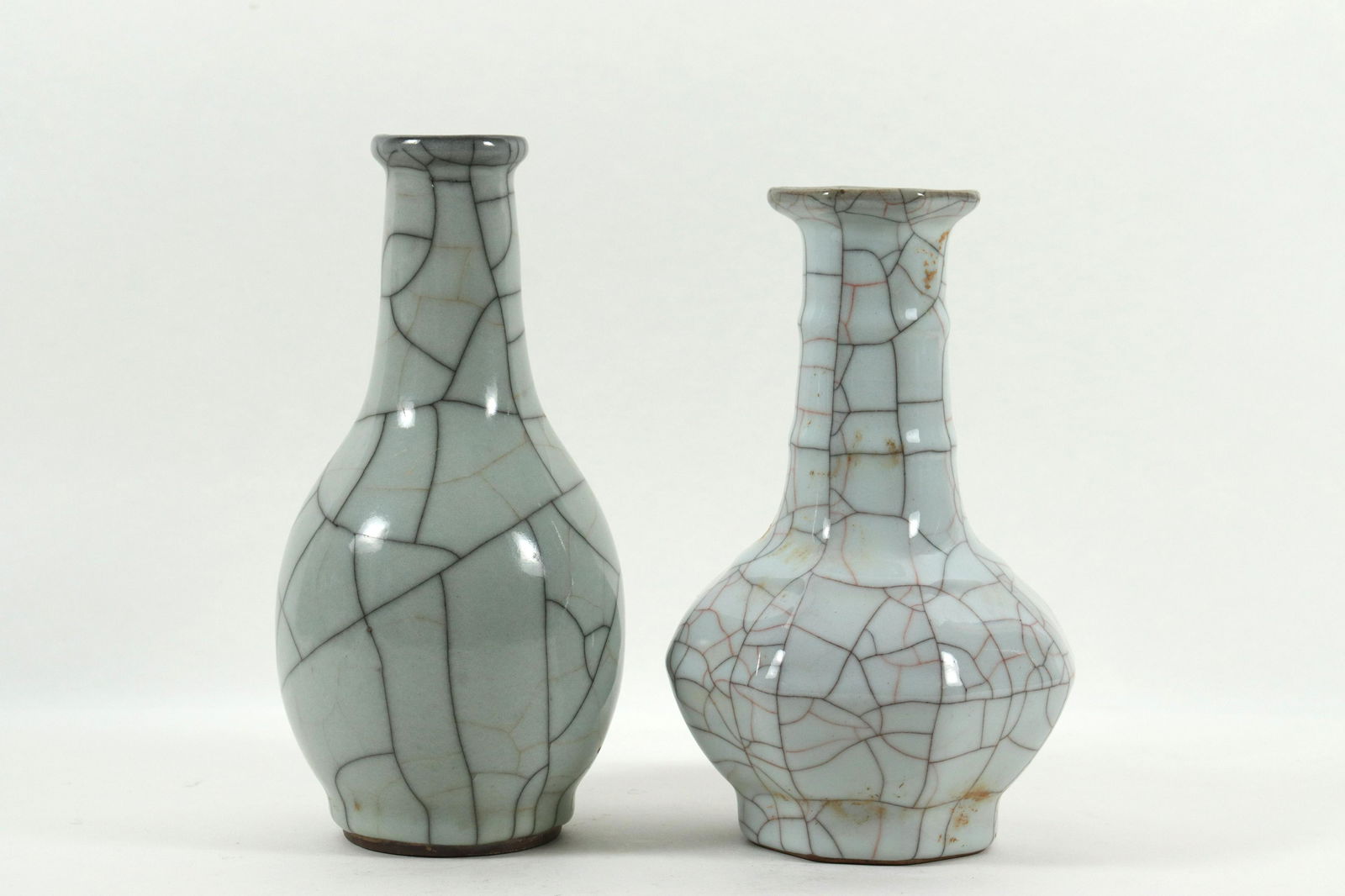 2 pcs Chinese crackled vase (1 of 9)