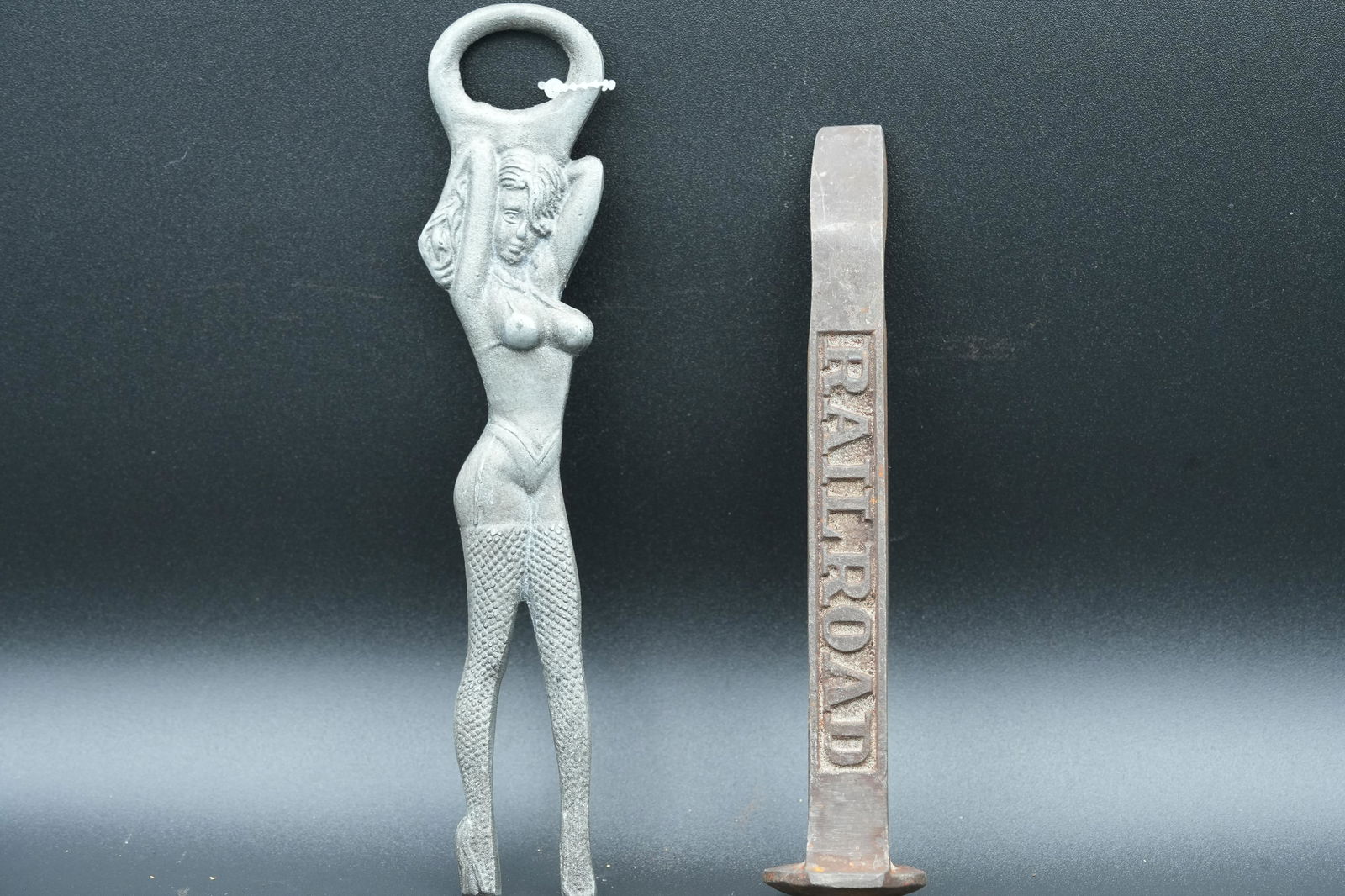 2 pcs cast iron opener (1 of 6)