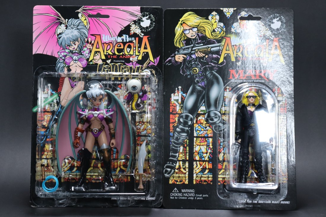 2 pcs Areala figures (1 of 5)