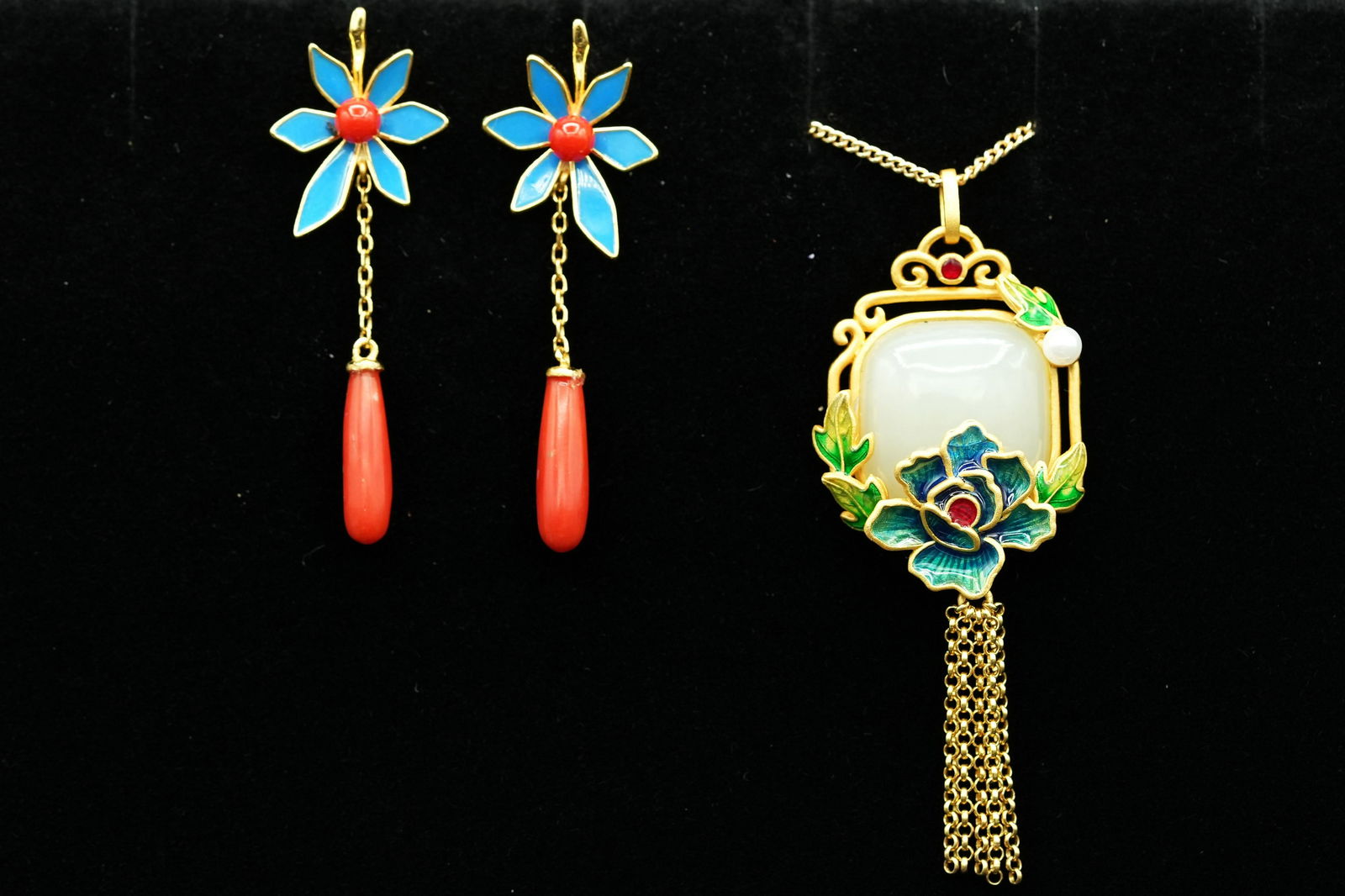 3 pcs Chinese gold sterling items (1 of 6)