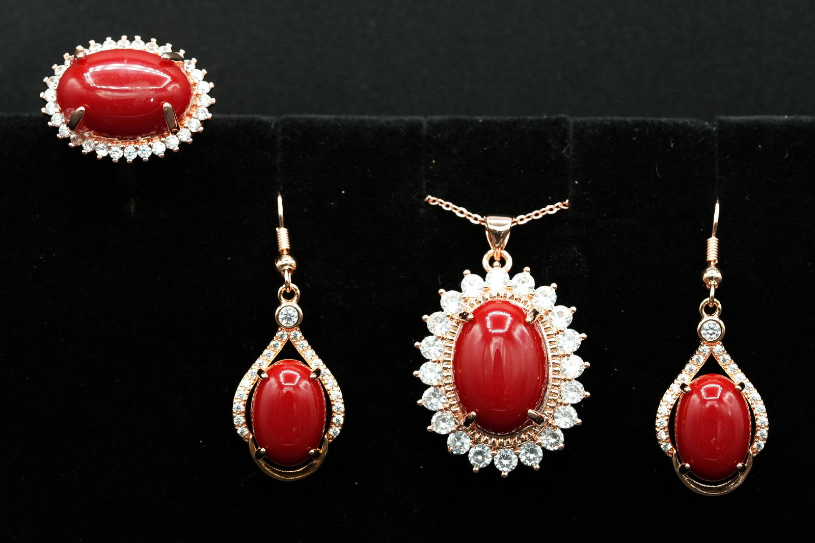 4 pcs Chinese coral jewelry (1 of 6)