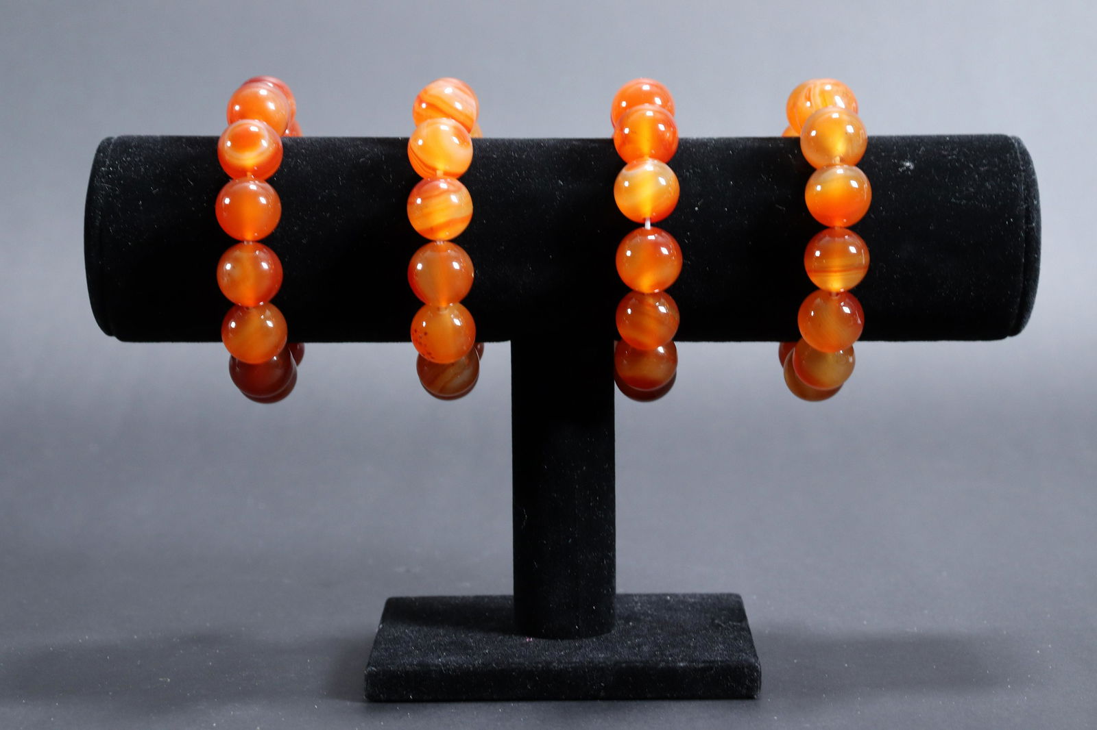 4 pcs Chinese agate bracelet (1 of 6)
