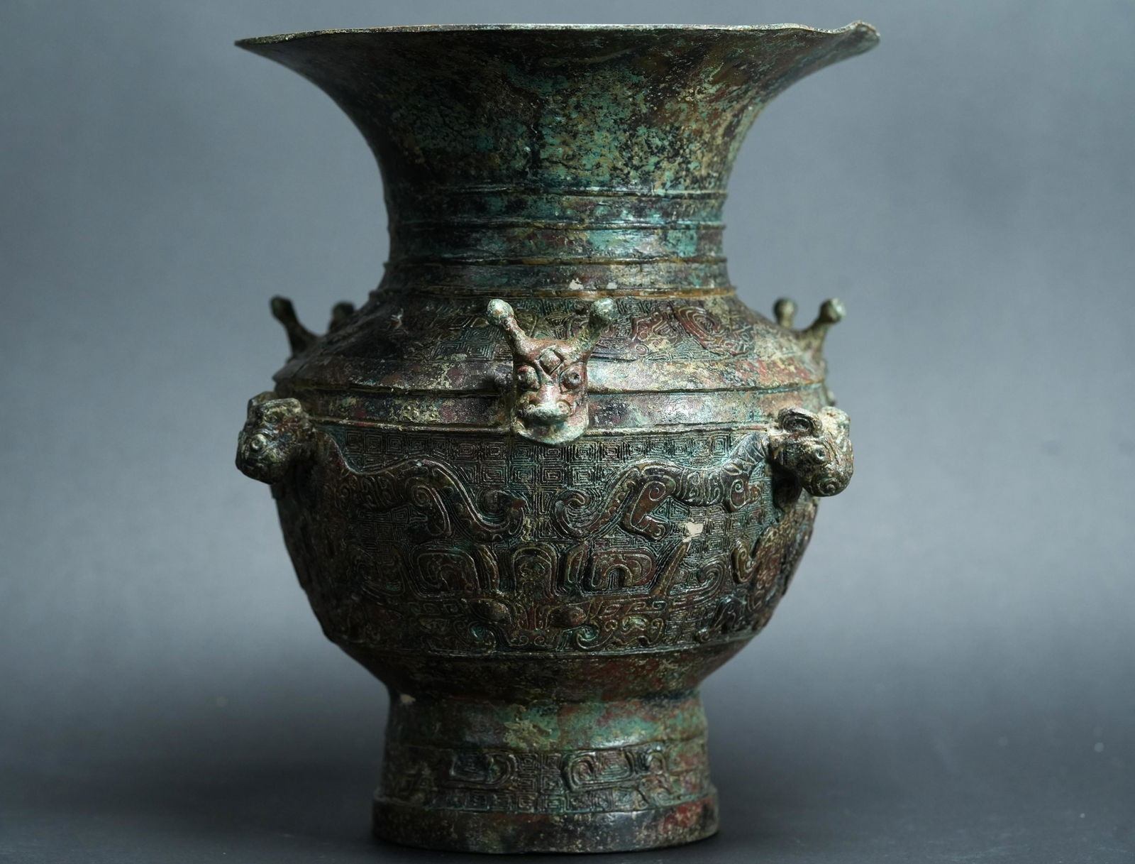 Chinese handled bronze vessel (1 of 7)