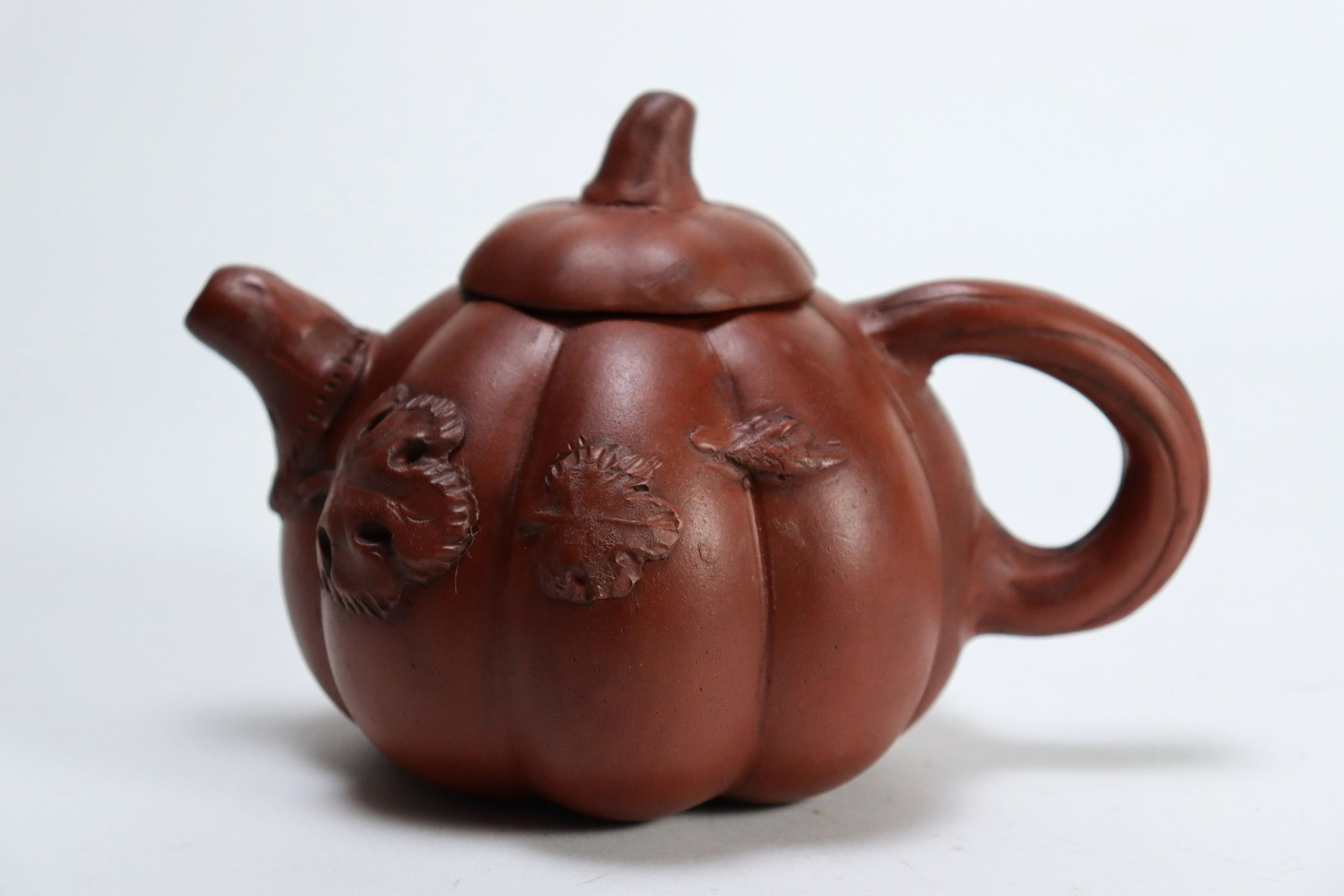 Chinese fine clay teapot: Chinese fine clay teapot. H: 4" x W: 6.5."