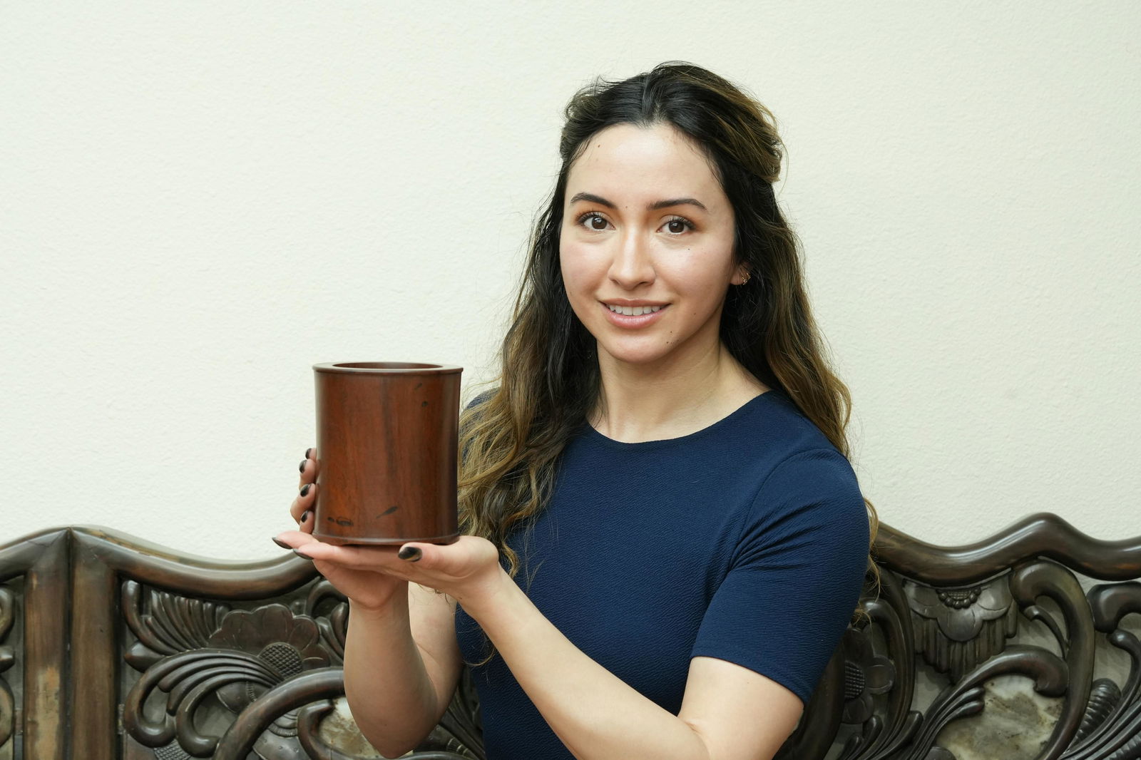 Chinese heavy brush pot (1 of 8)