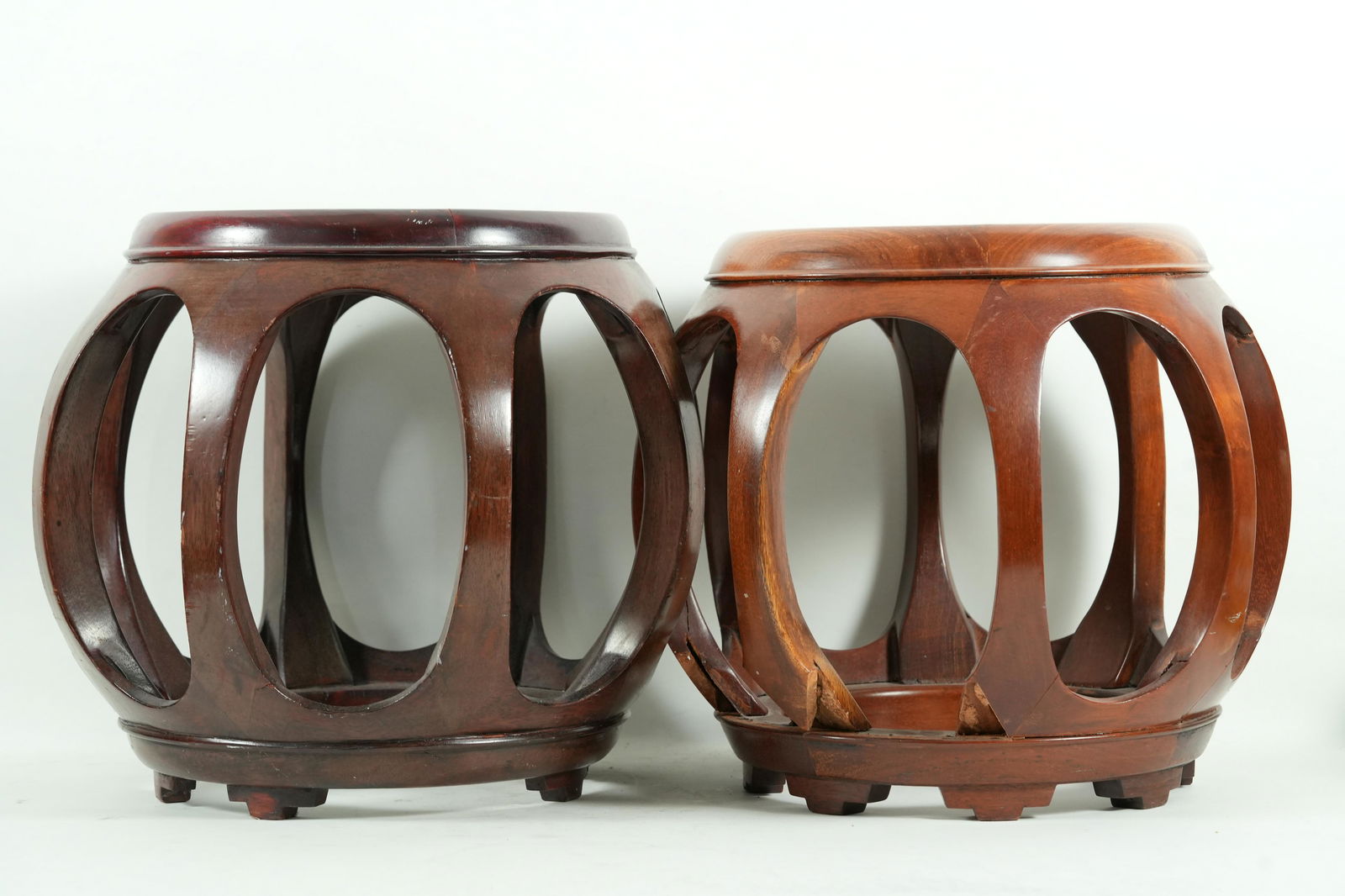 2 pcs Chinese drum stool (1 of 6)
