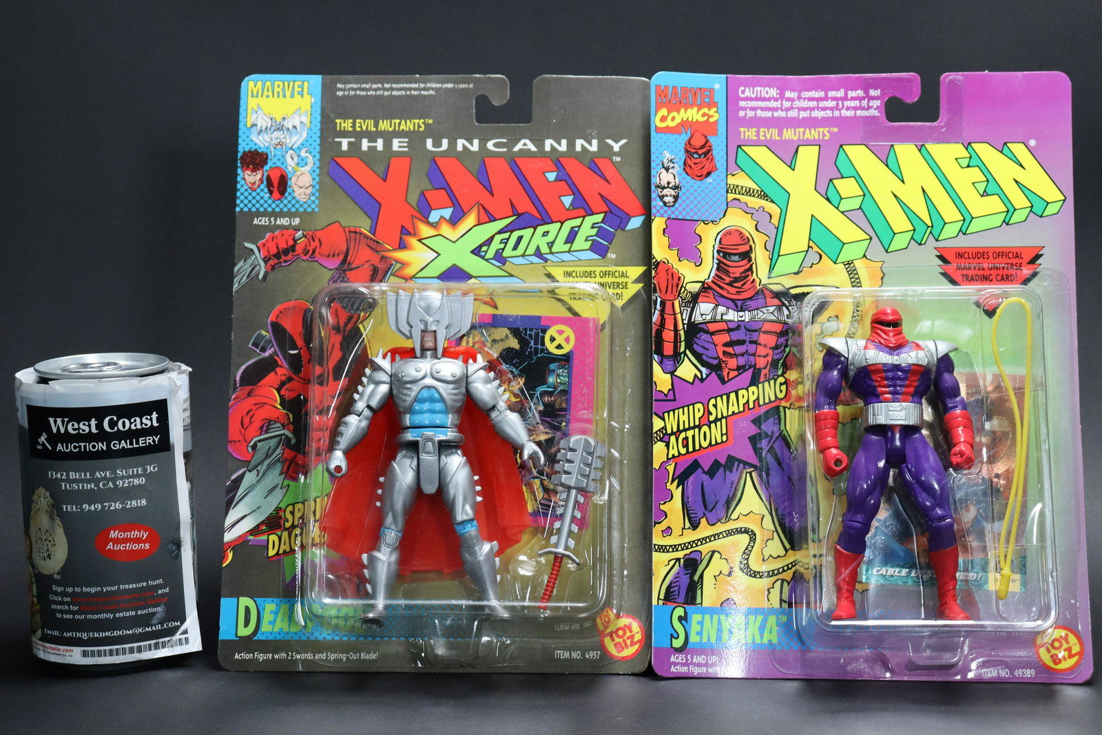 2 pcs X-Men action figures (1 of 4)
