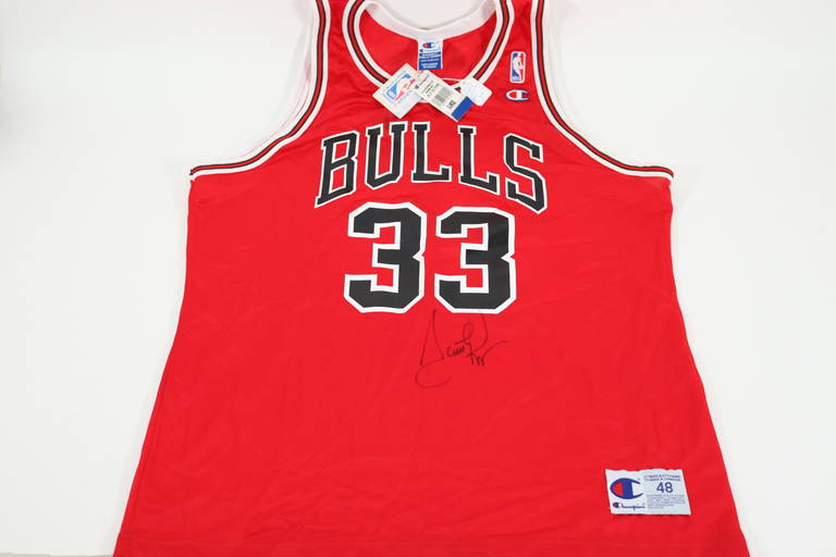 Used Nike NBA Swingman Jersey Chicago Bulls White Dwyane Wade #3