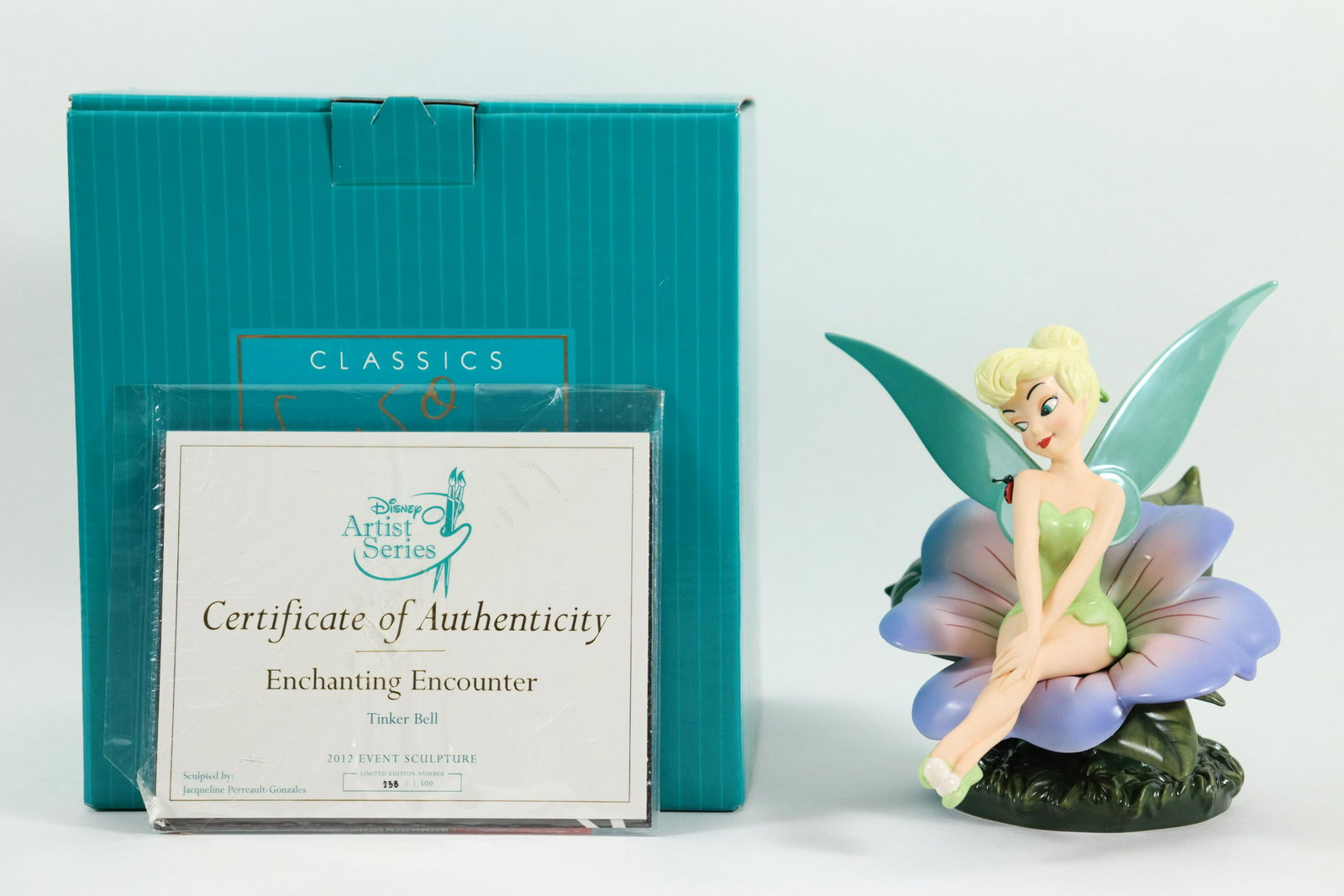 WDC rare Tinker Bell figurine (1 of 8)