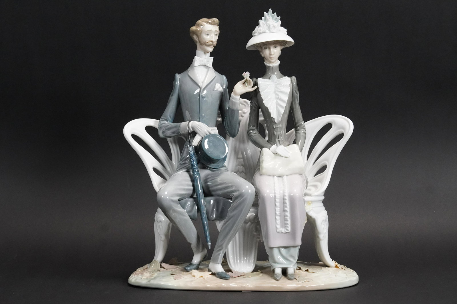 A large Lladro figurine (1 of 7)