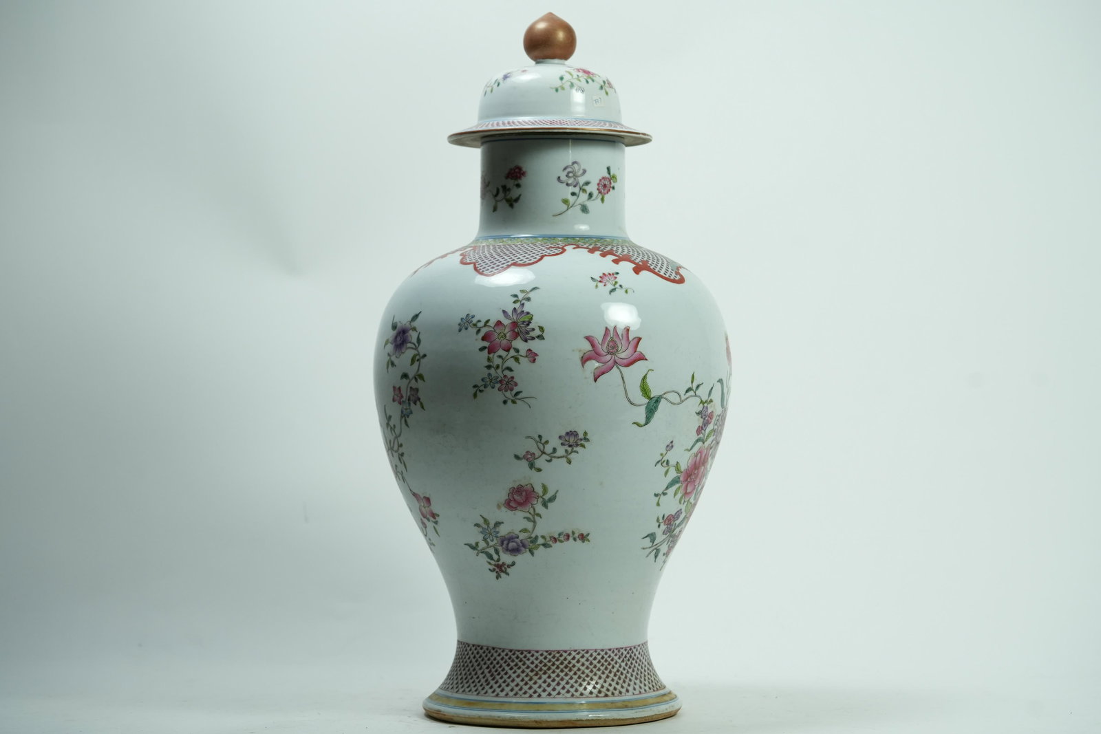 Chinese massive lidded jar (1 of 7)
