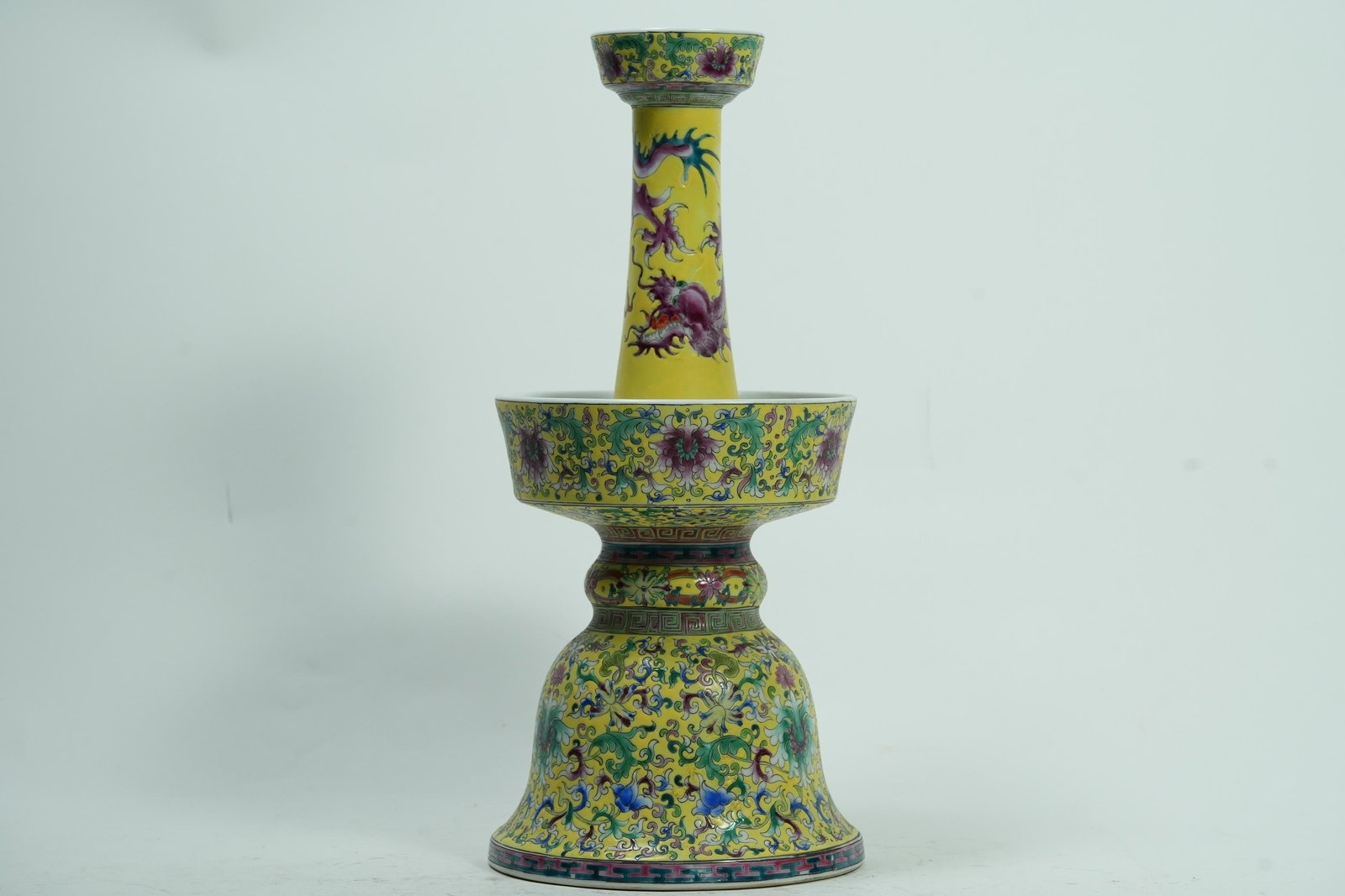 Chinese fine yellow vase (1 of 7)