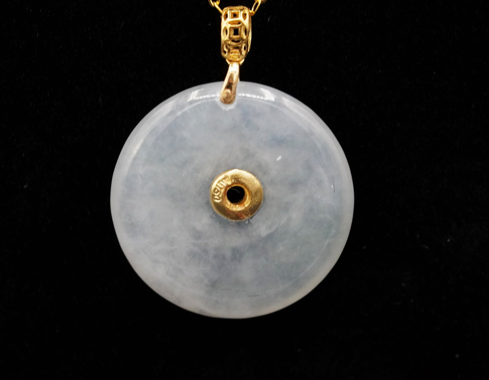 Chinese 18 KT jadeite pendant: Chinese 18 KT jadeite pendant. Necklace itself is not gold