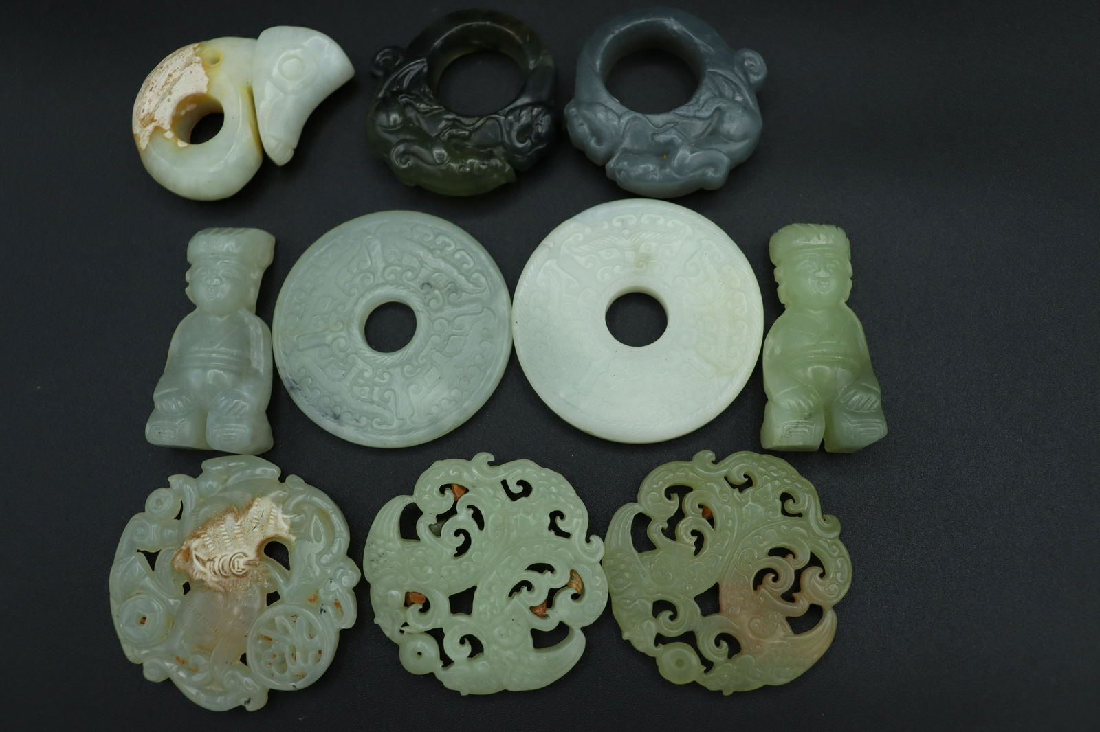 10 pcs Chinese jade items (1 of 8)