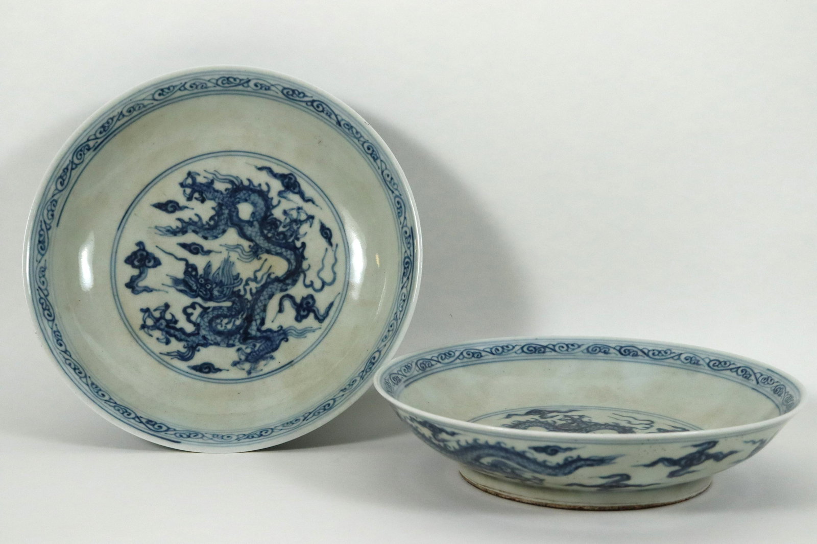 2 pcs Chinese dragon plate (1 of 8)