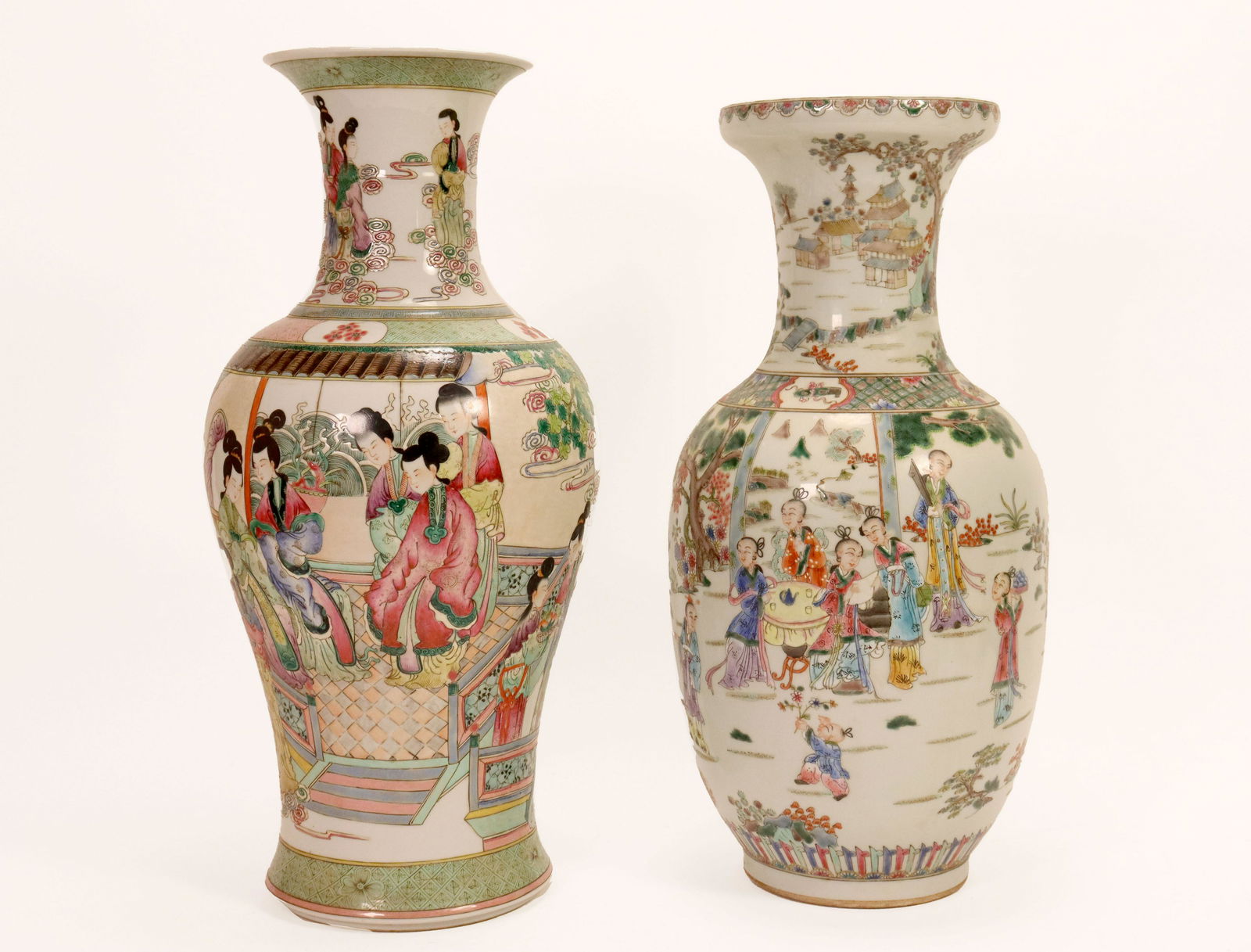 2 pcs Chinese tall vase (1 of 9)