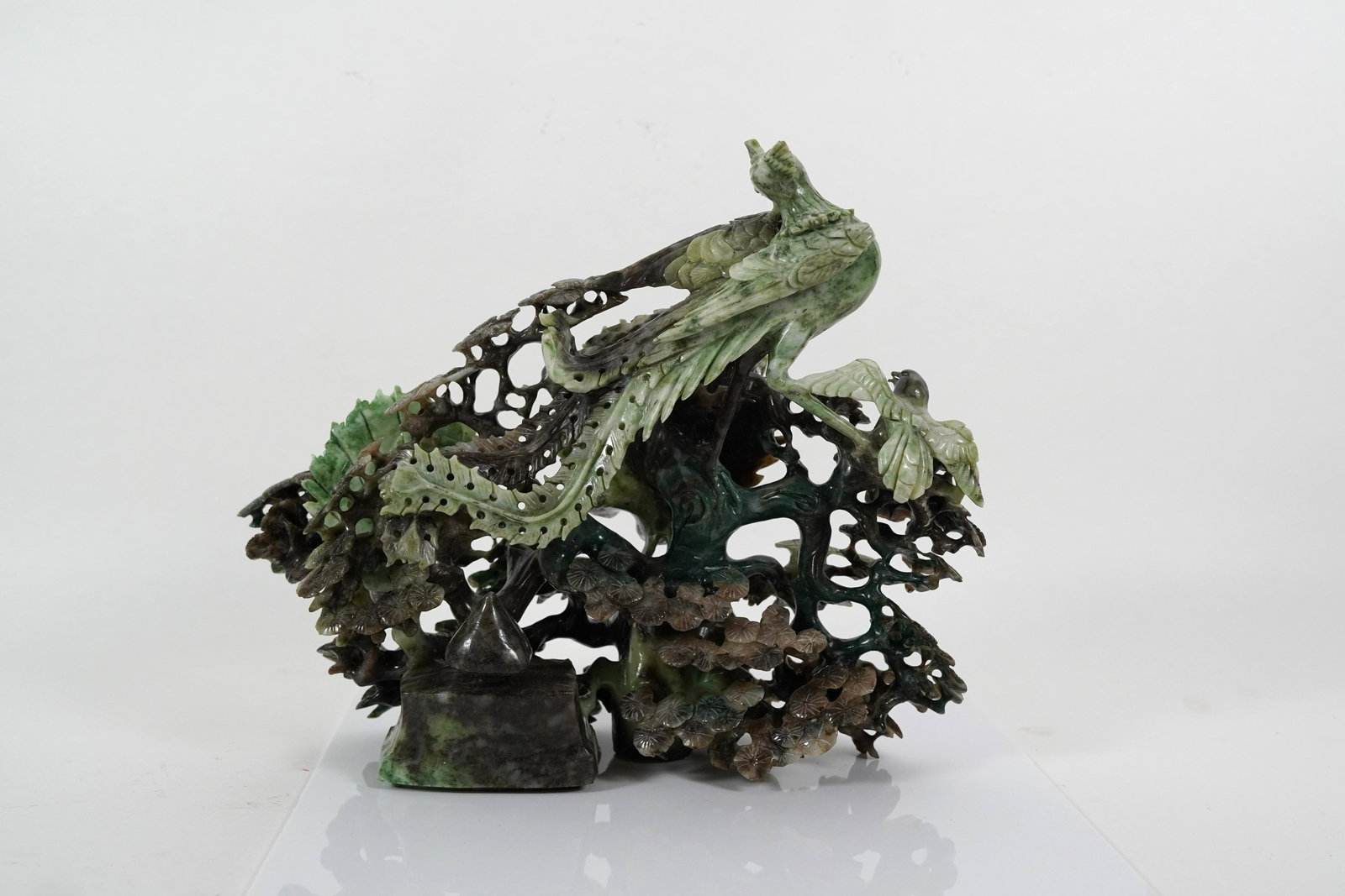 Chinese fine jade carving (1 of 8)